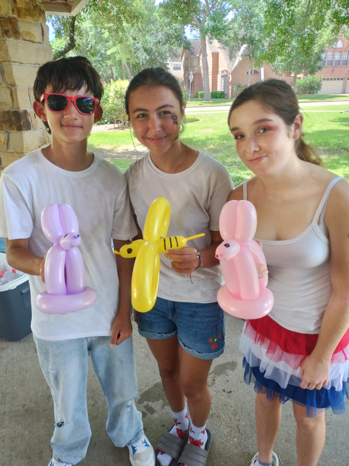 Balloon King - Houston Parties & Events, Balloon Twisting in Houston, TX - photo 2