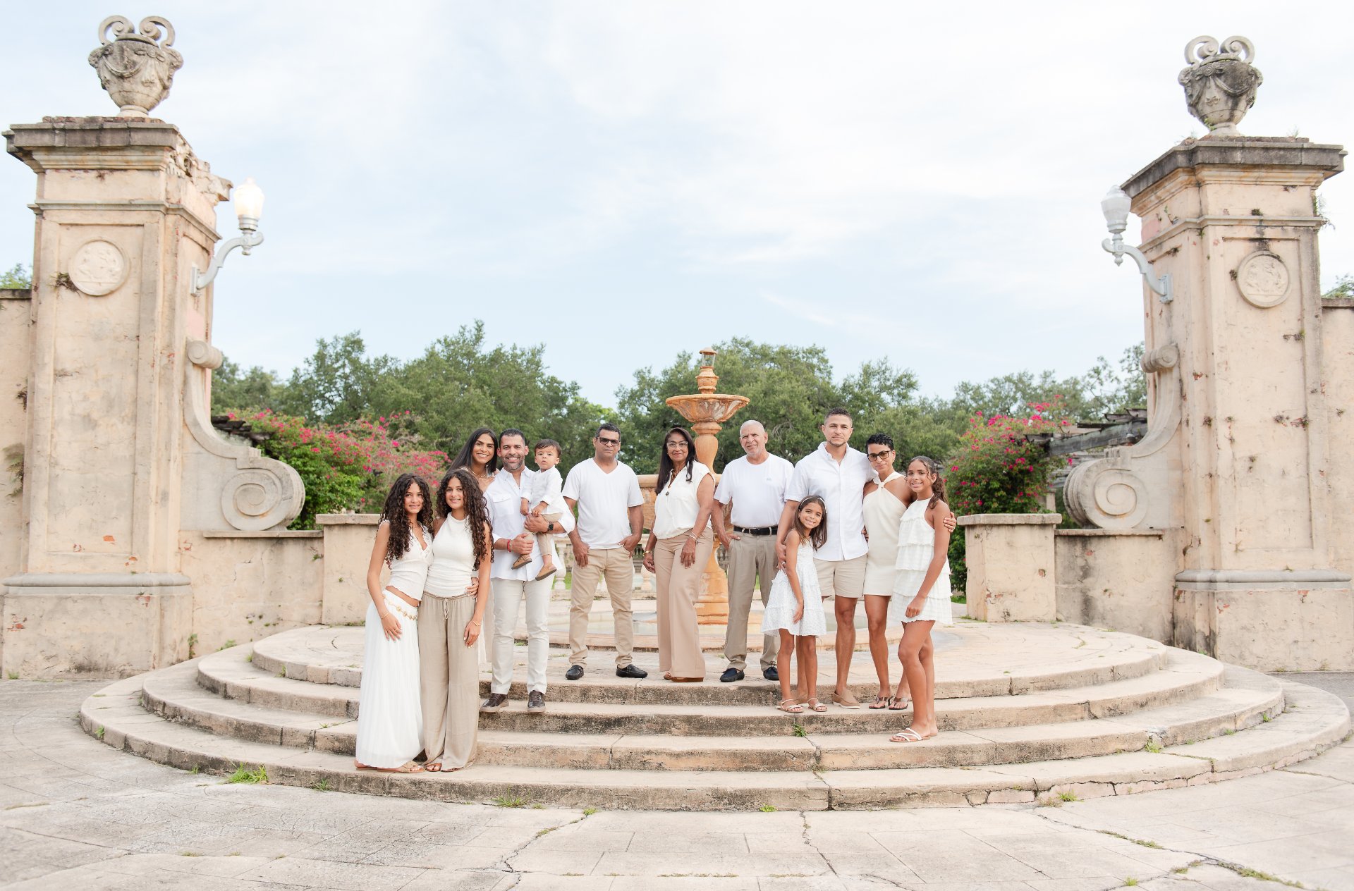 M Suarez Photography, Portrait Photography in Hollywood, FL - photo 1
