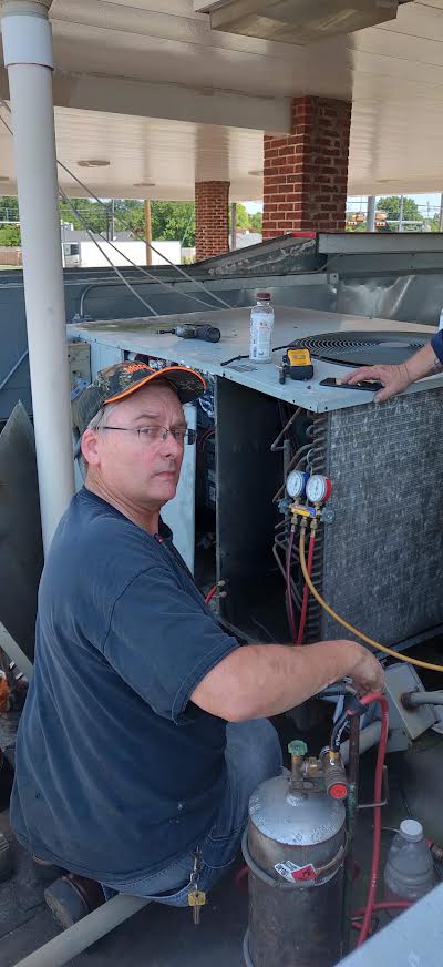 Bud's Heating and Air Conditioning, Central Air Conditioning Installation or Replacement in Rowlett, TX - photo 4