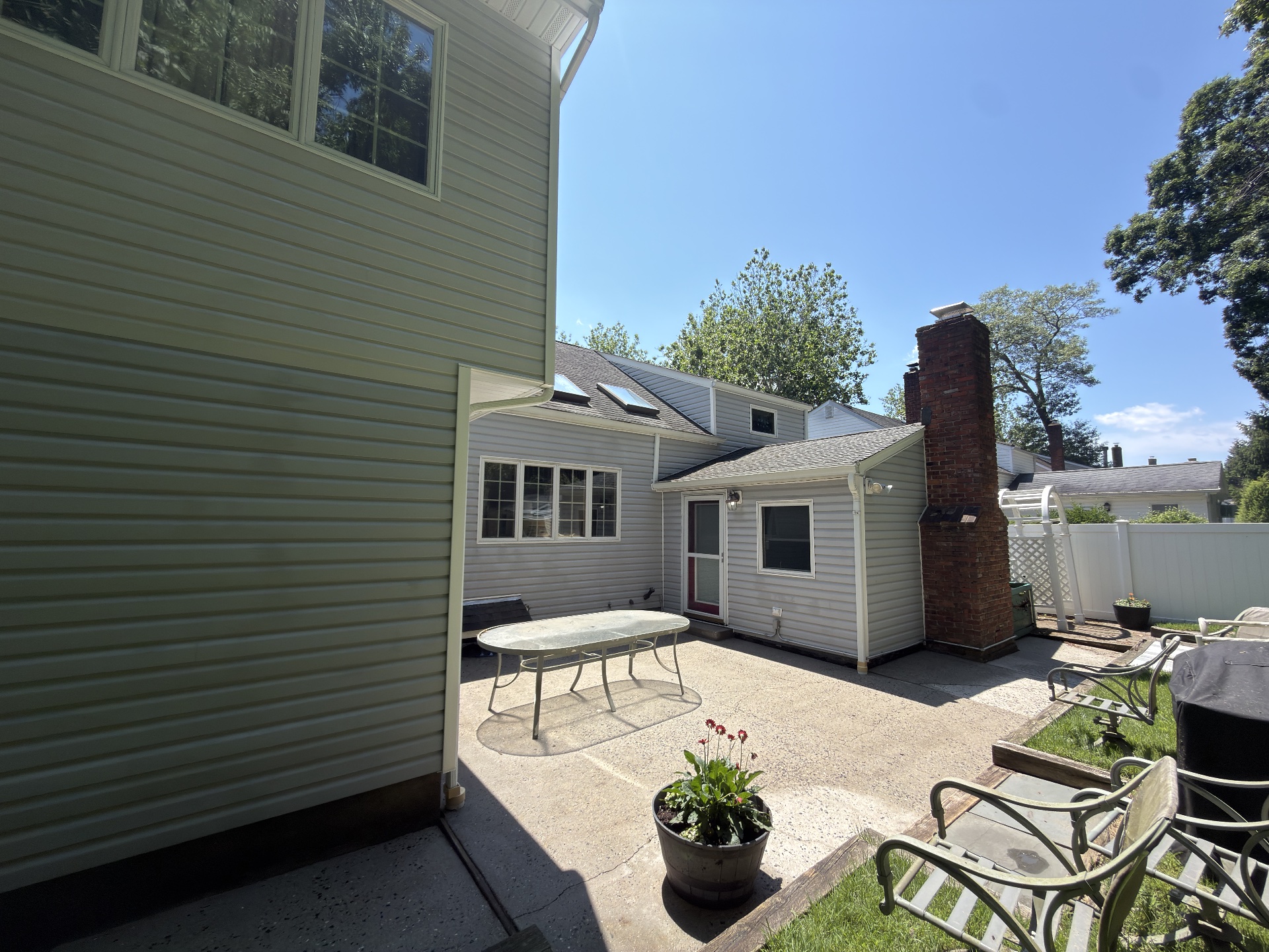 King of Kings Power Washing, Pressure Washing in South Huntington, NY - photo 2