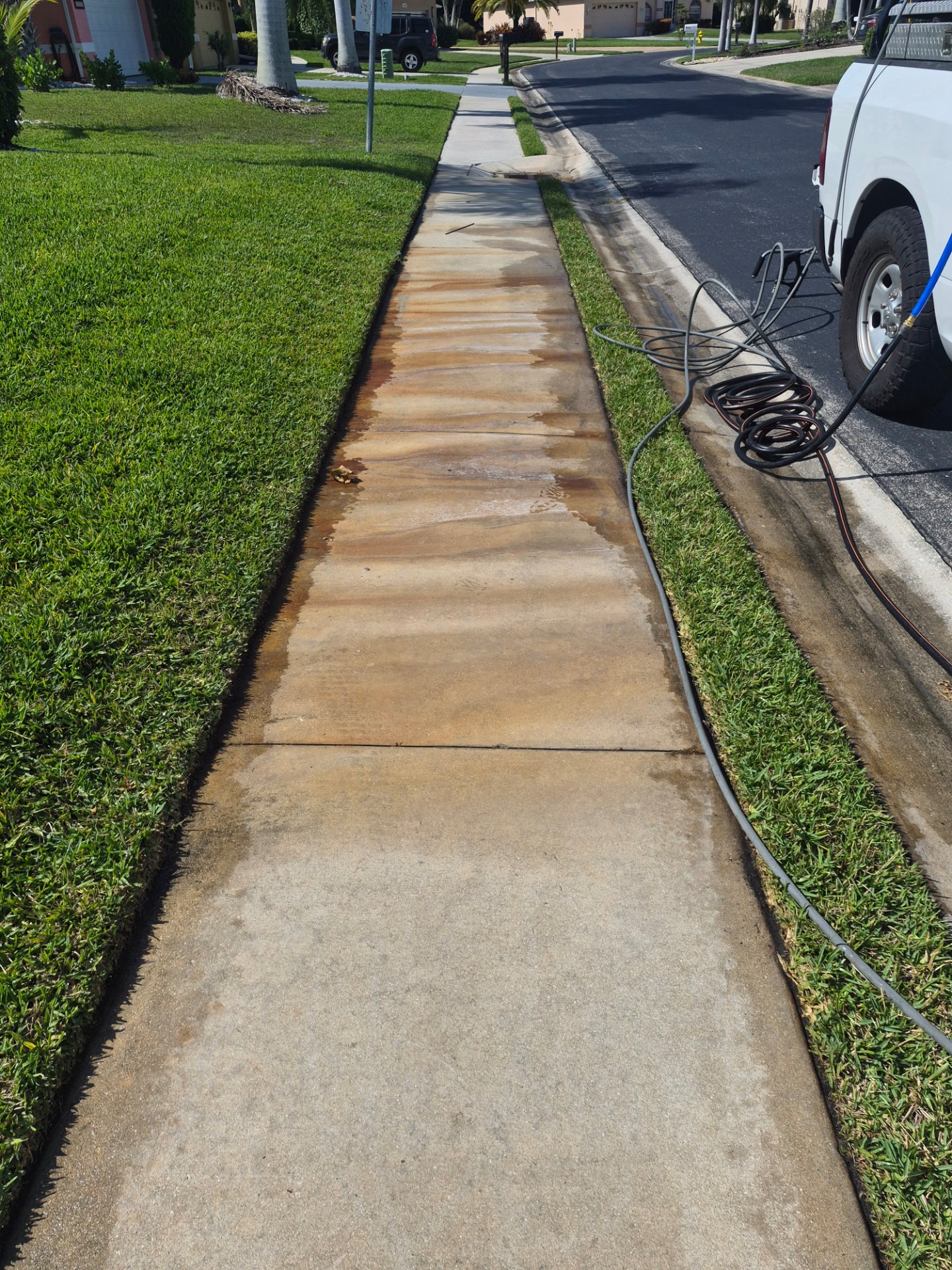 Florida wash solutions, Pressure Washing in Lehigh acres , FL - photo 6