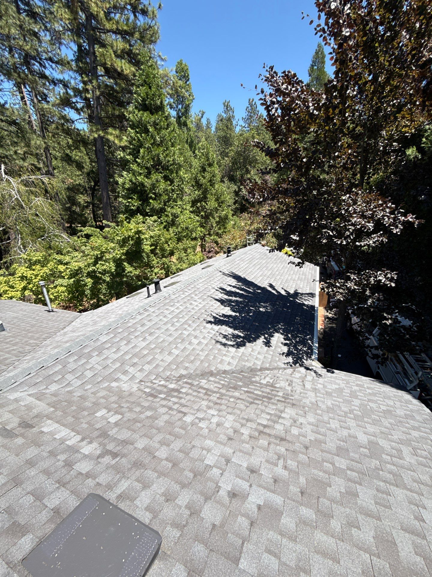 Richard Hockett Roofing, Roof Installation or Replacement in Diamond Springs, CA - photo 3