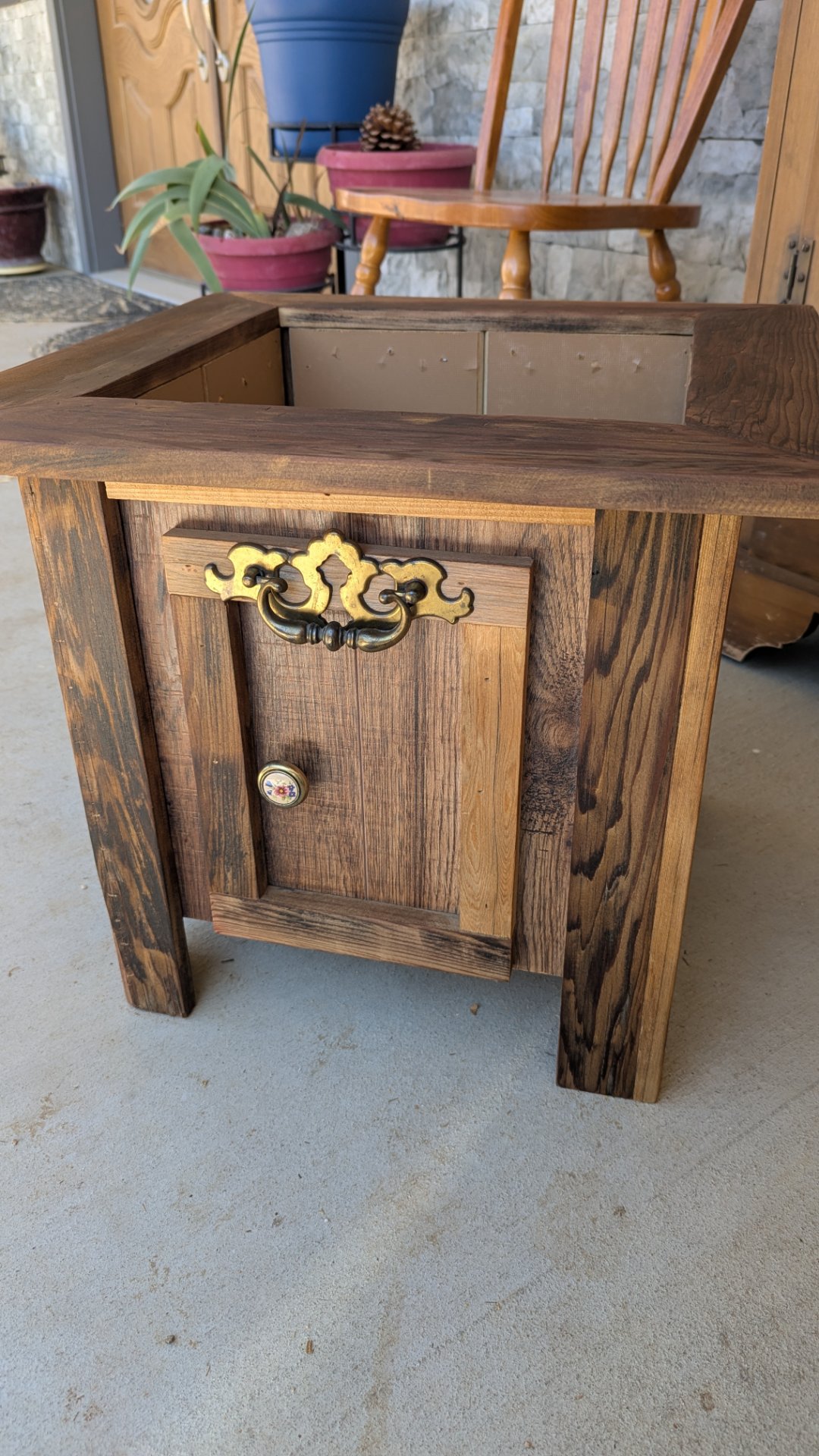 The Little Yellow Shed, Furniture Repair in Tehachapi, CA - photo 6