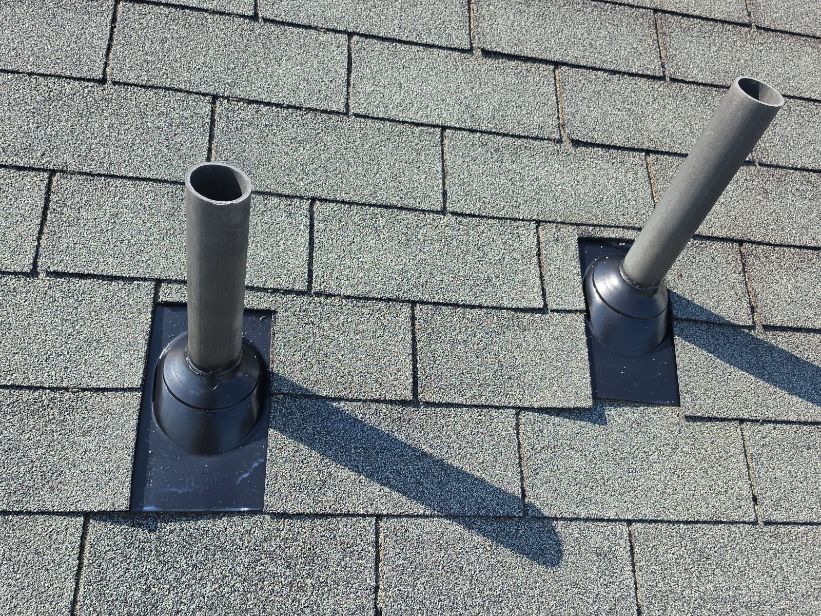 Roof Savers Northwest, Roof Cleaning in Wood Village, OR - photo 2