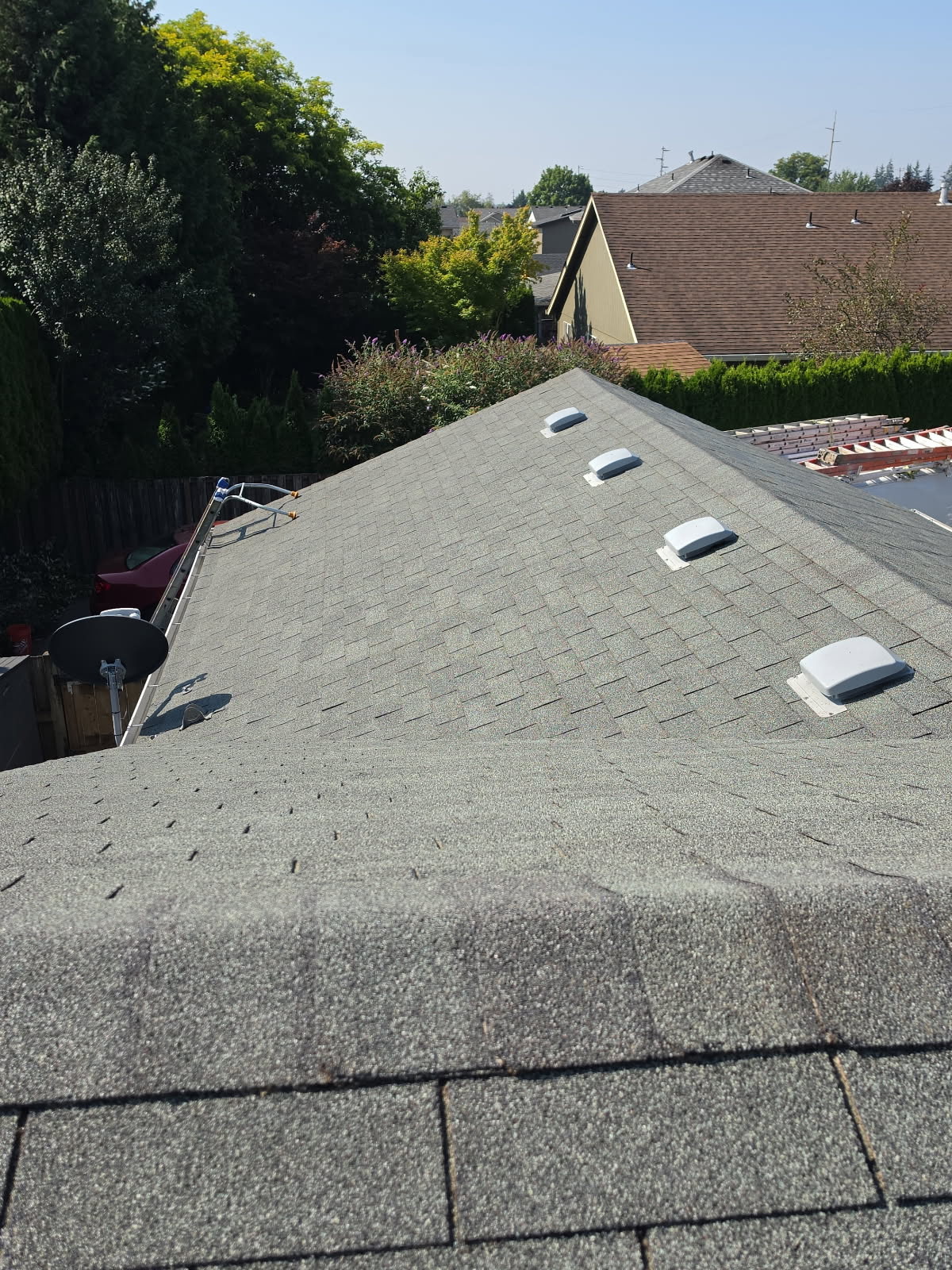 Roof Savers Northwest, Roof Cleaning in Wood Village, OR - photo 4