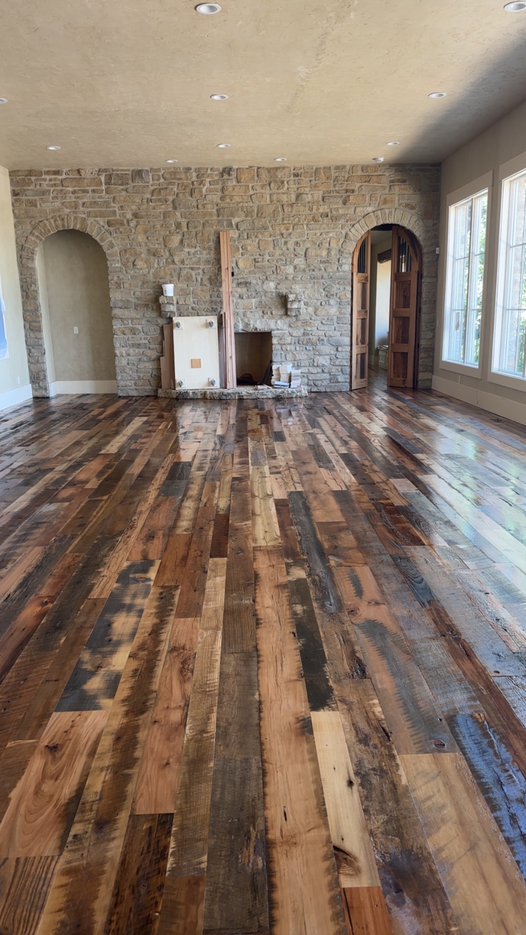 Crosswood Flooring, Hardwood Floor Refinishing in Saint Peters , MO - photo 6