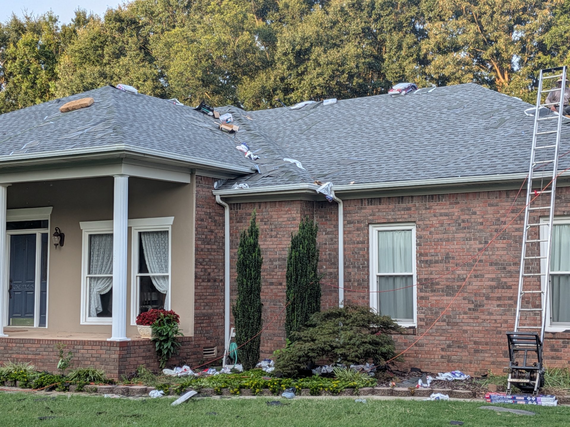 Complete Roofing/Spradlin Construction, Roof Installation or Replacement in Madison , AL - photo 7