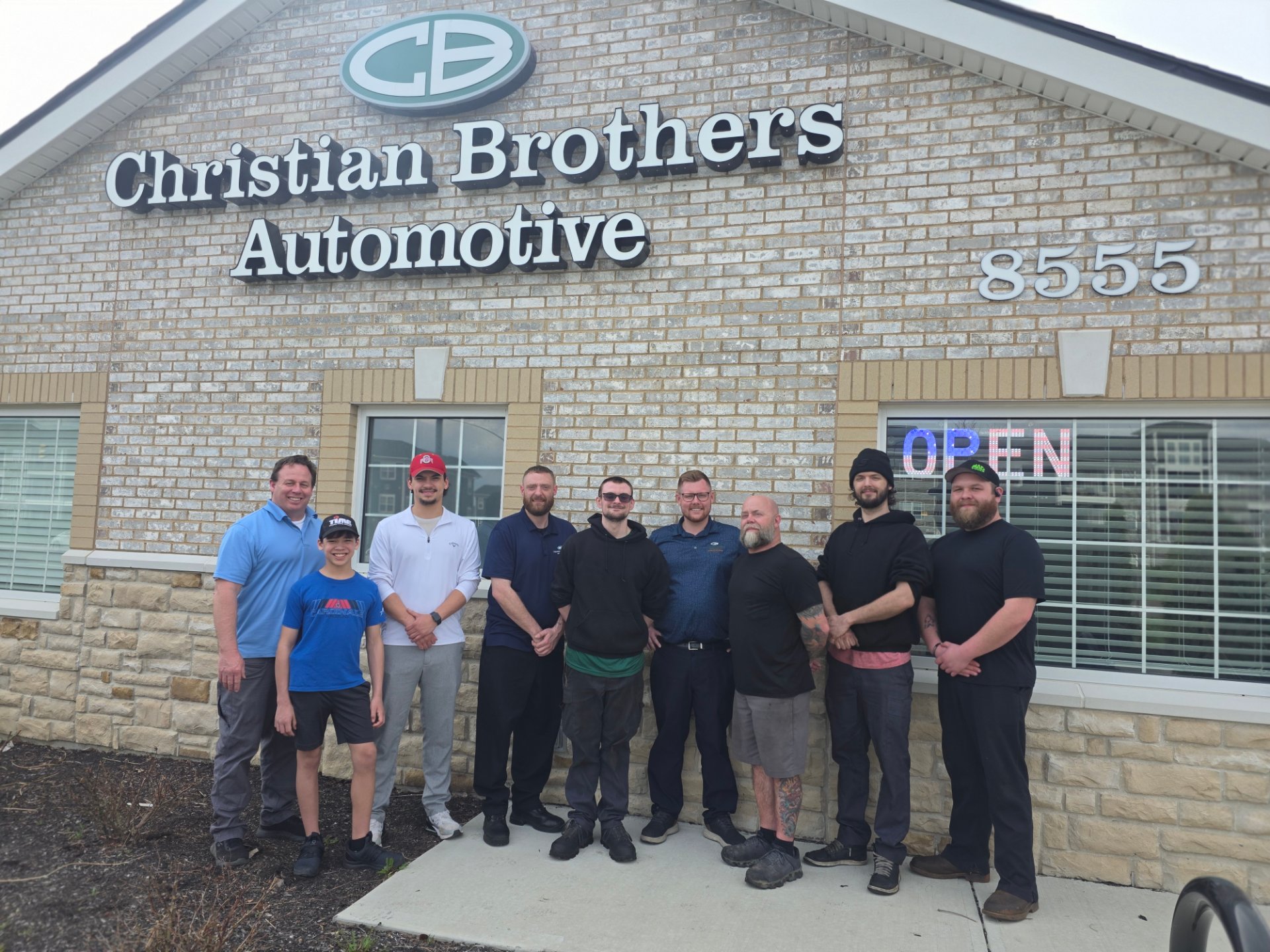 Christian Brothers Automotive, Polaris, Headlight Restoration in Columbus, OH - photo 2