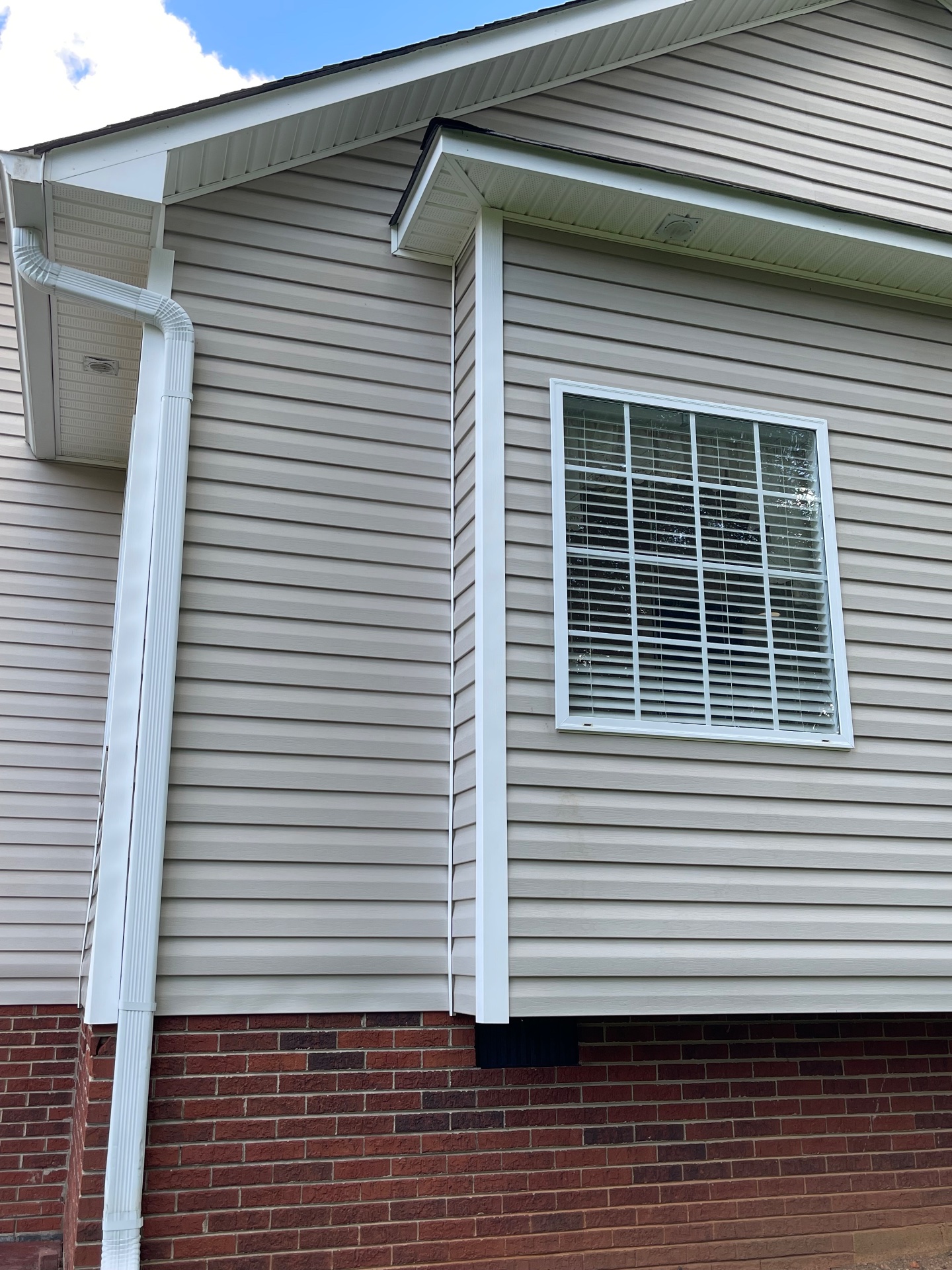 Can Bee Clean LLC, Pressure Washing in Winston-Salem, NC - photo 4