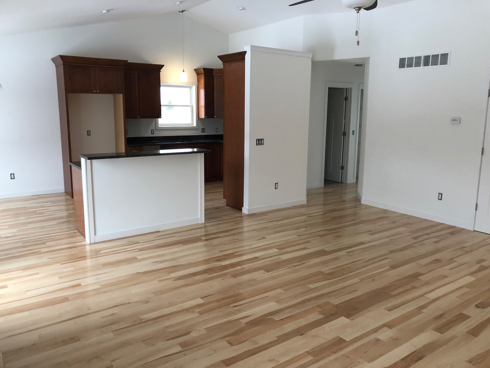 Grand Marlin Construction, LLC, Carpet Removal in Saint Johns, FL - photo 4