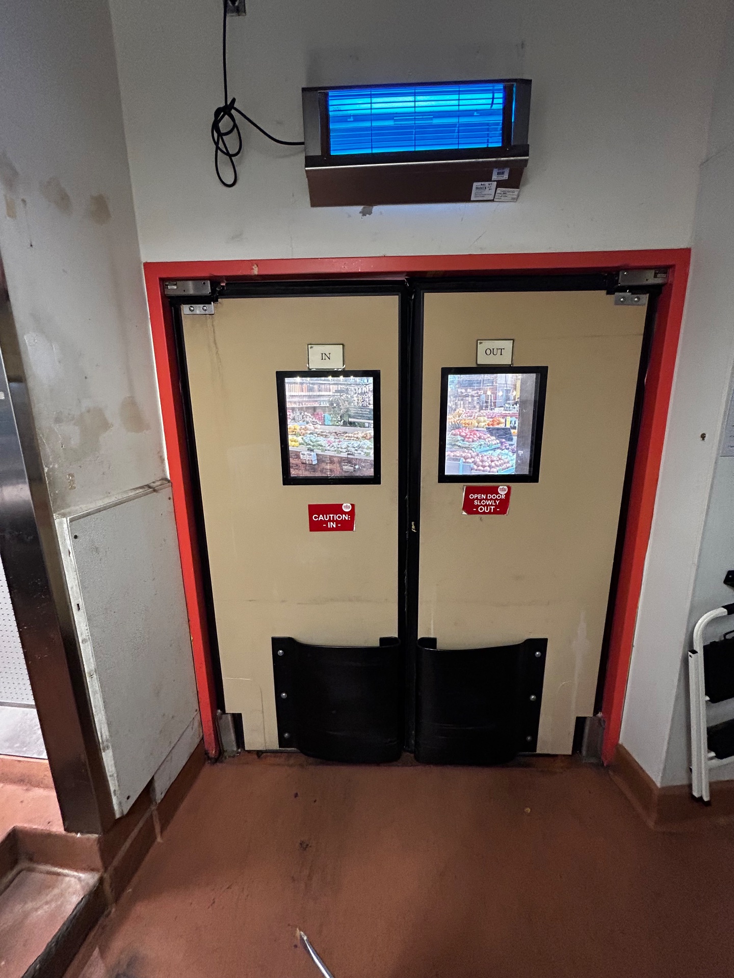 Palomares Security Solutions, Door Sales/Installation in Jurupa Valley, CA - photo 1