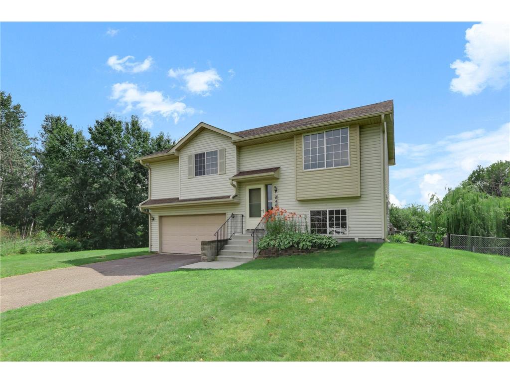 Bald Eagle Realty LLC, Apartments in Brooklyn Park, MN - photo 3
