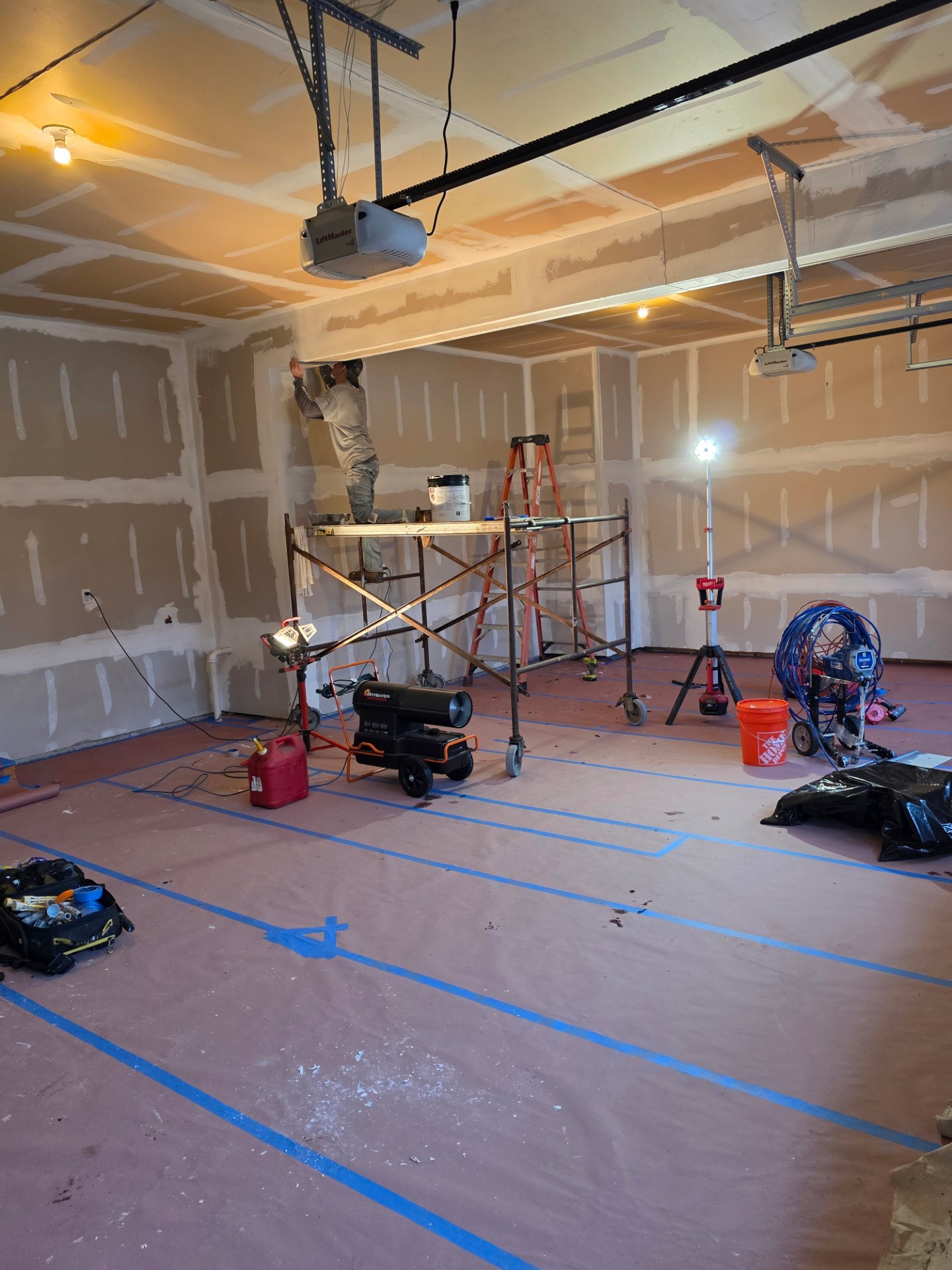 All Bridge City Painting & Contracting Solutions LLC, Interior Painting in McKeesport, PA - photo 3