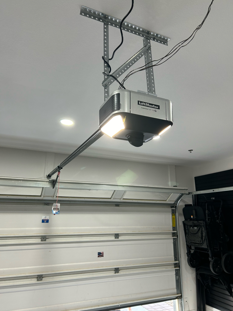 Gryffin Garage Door LLC, Garage Door Installation or Replacement in Chandler, AZ - photo 1