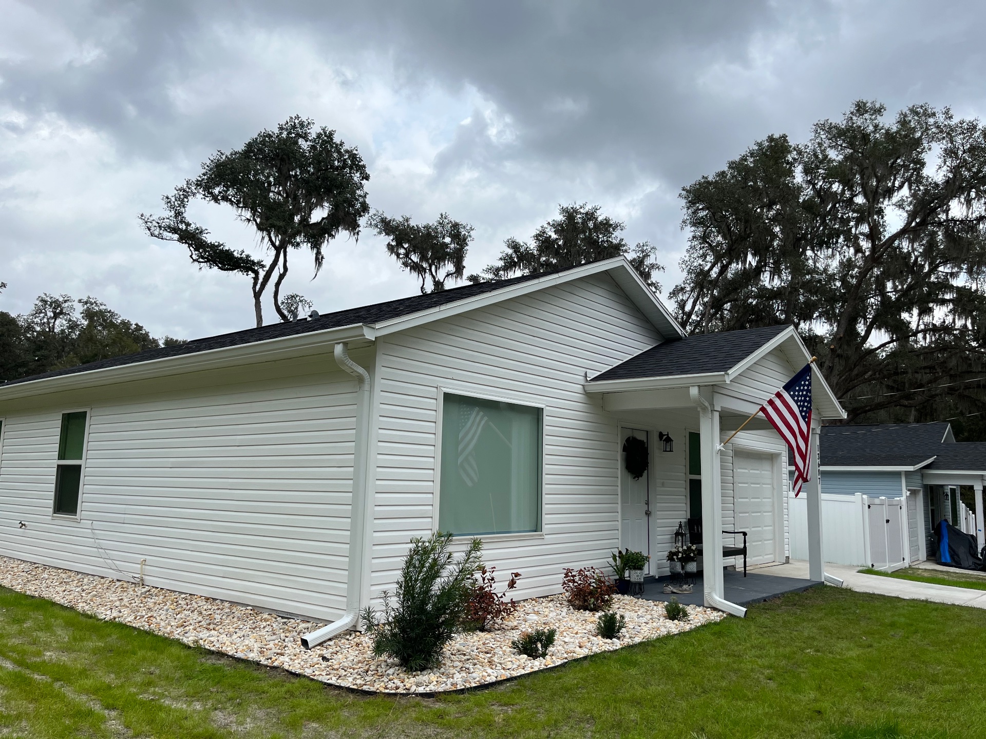 Gutter Flow Pros LLC, Gutter Installation or Replacement in Summerfield, FL - photo 2