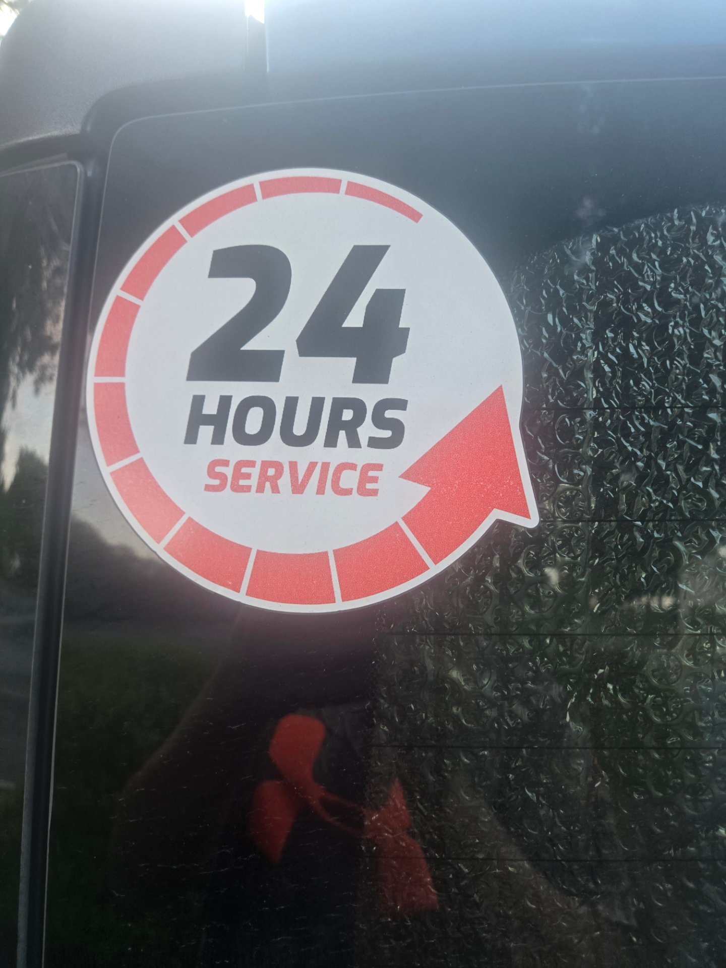 Emergency roadside assistant  service $40, Vehicle Towing Services in Bonners Ferry, ID - photo 1