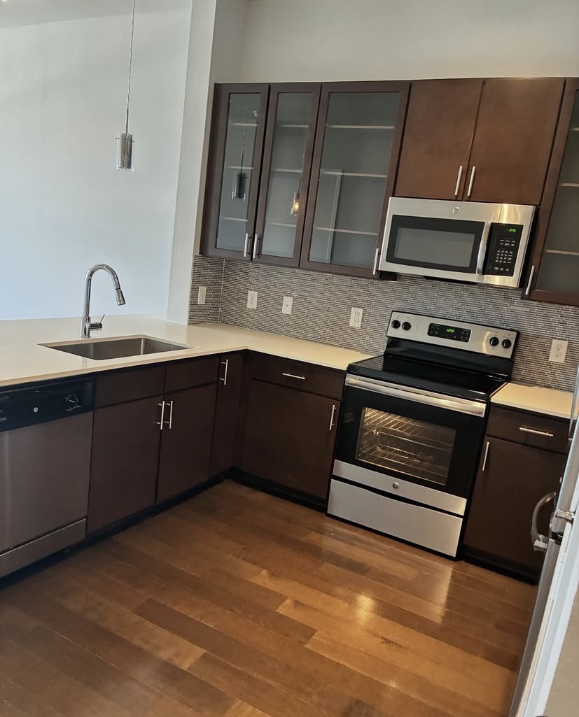Ahmad Above & Beyond Cleaning Service LLC, House Cleaning in Denton, TX - photo 6