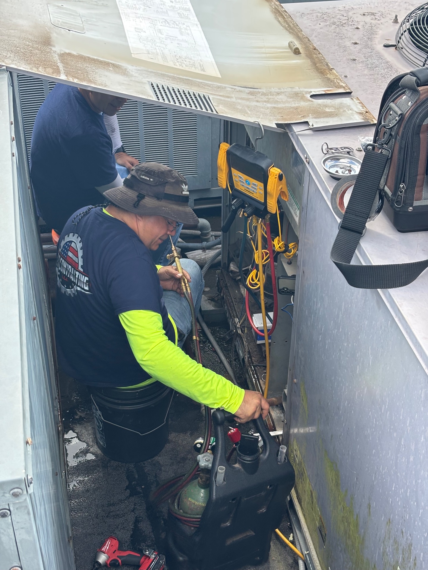 J&T Contracting LLC, Central Air Conditioning Installation or Replacement in San Antonio, TX - photo 5