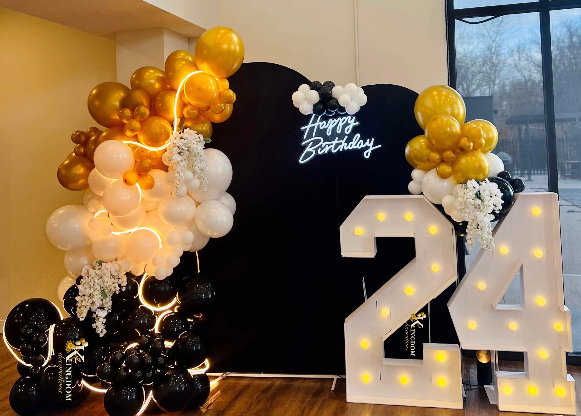 Kingdom Decorations, Balloon Twisting in Maple Grove, MN - photo 6