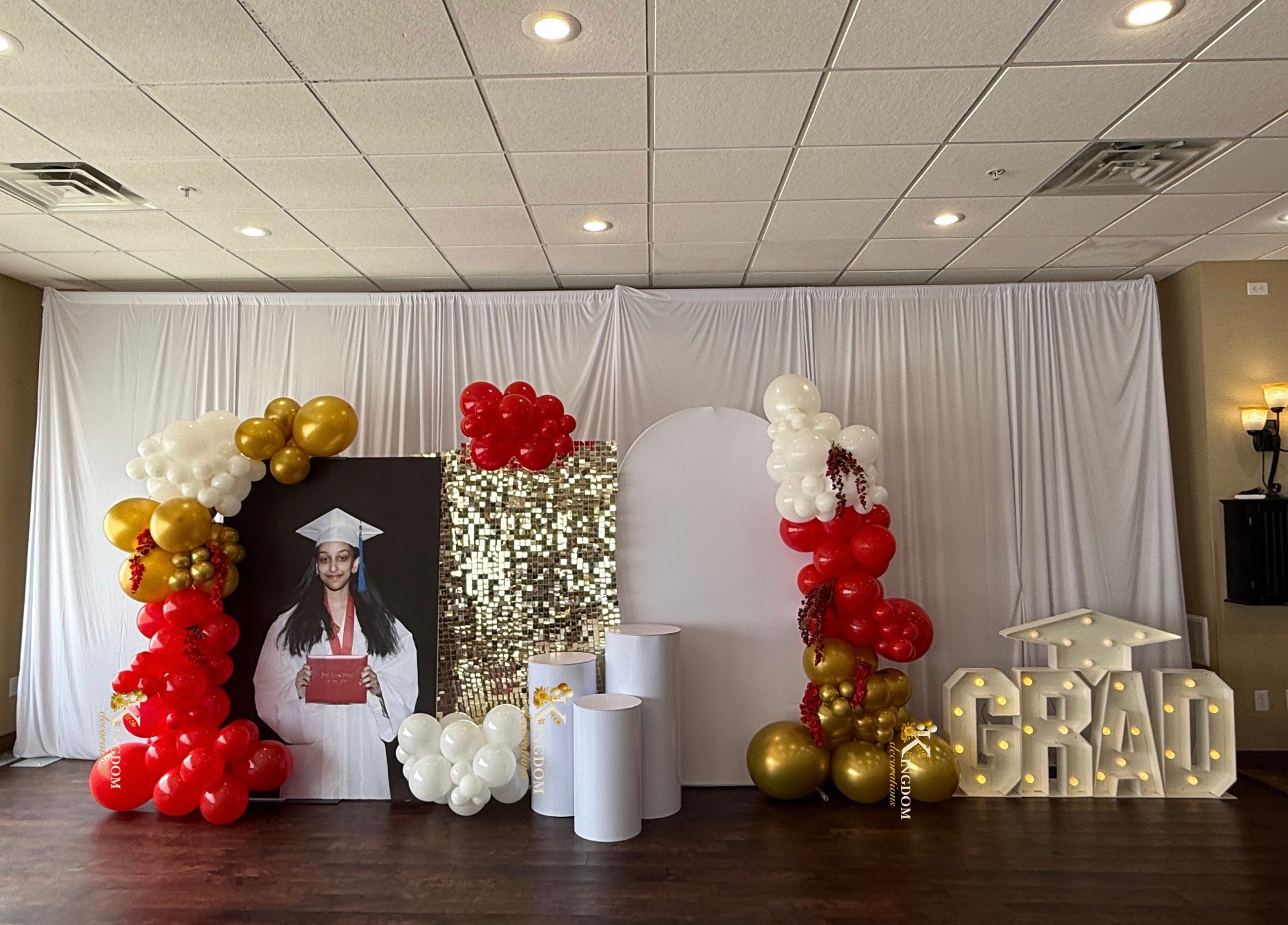 Kingdom Decorations, Balloon Twisting in Maple Grove, MN - photo 7