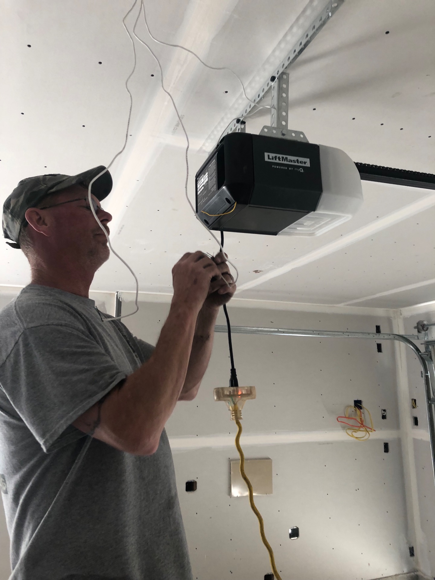 Browns Garage Door, Garage Door Installation or Replacement in Lemoore, CA - photo 3
