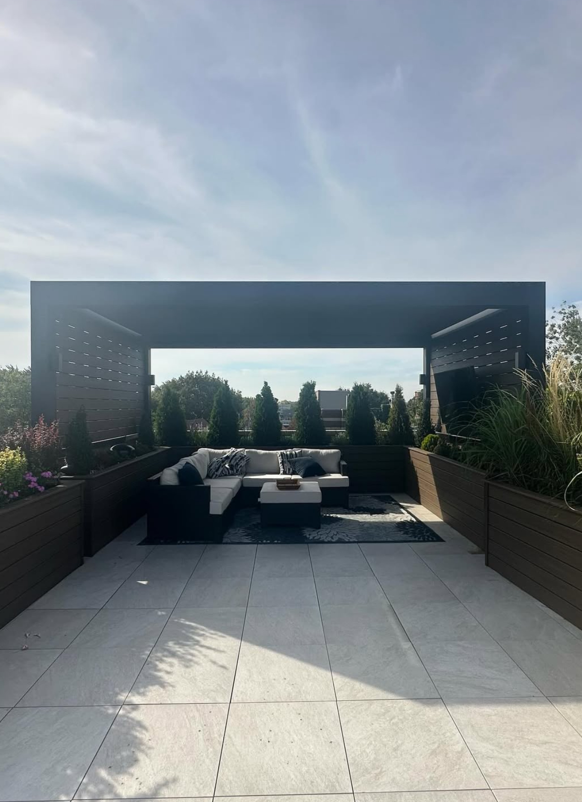 Chicago Luxury Decks, Deck or Porch Remodel or Addition in Des Plaines, IL - photo 8