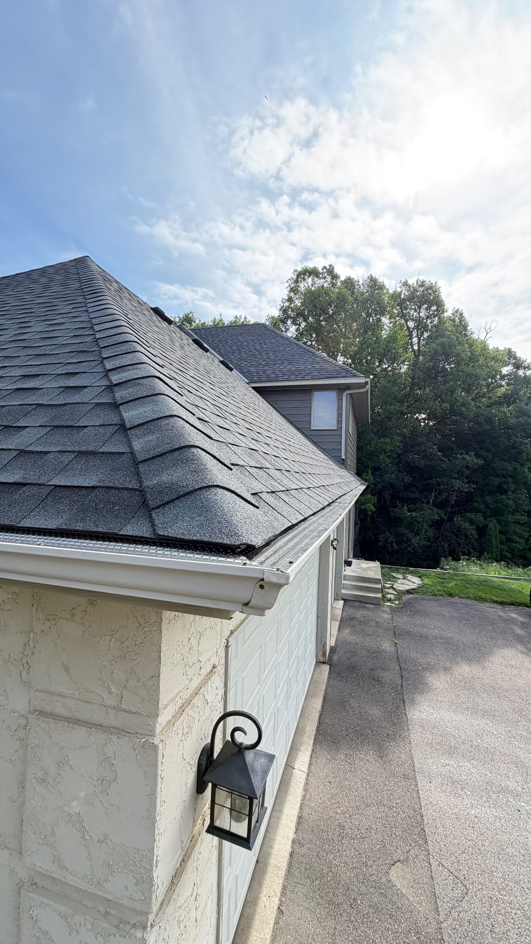 Elite Gutters, Gutter Installation or Replacement in Le Sueur, MN - photo 1