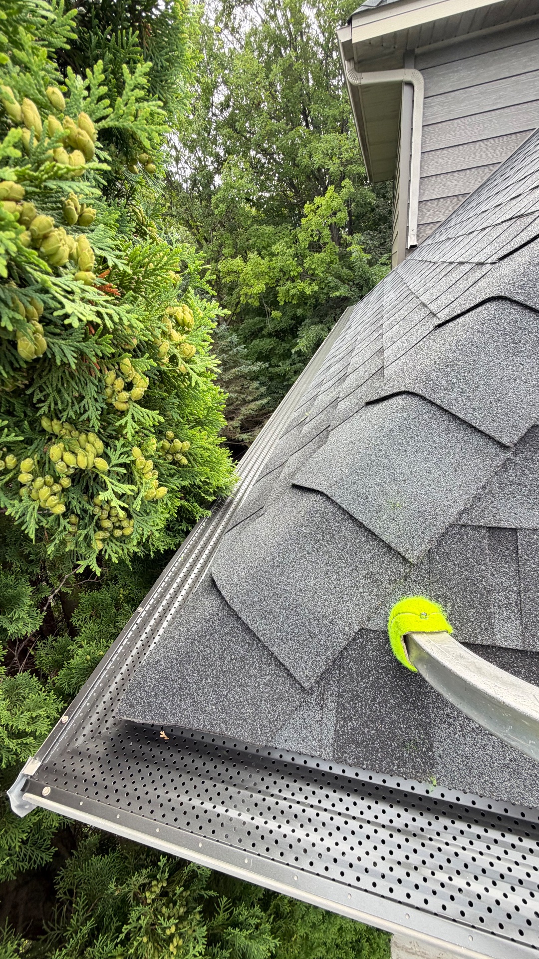Elite Gutters, Gutter Installation or Replacement in Le Sueur, MN - photo 2