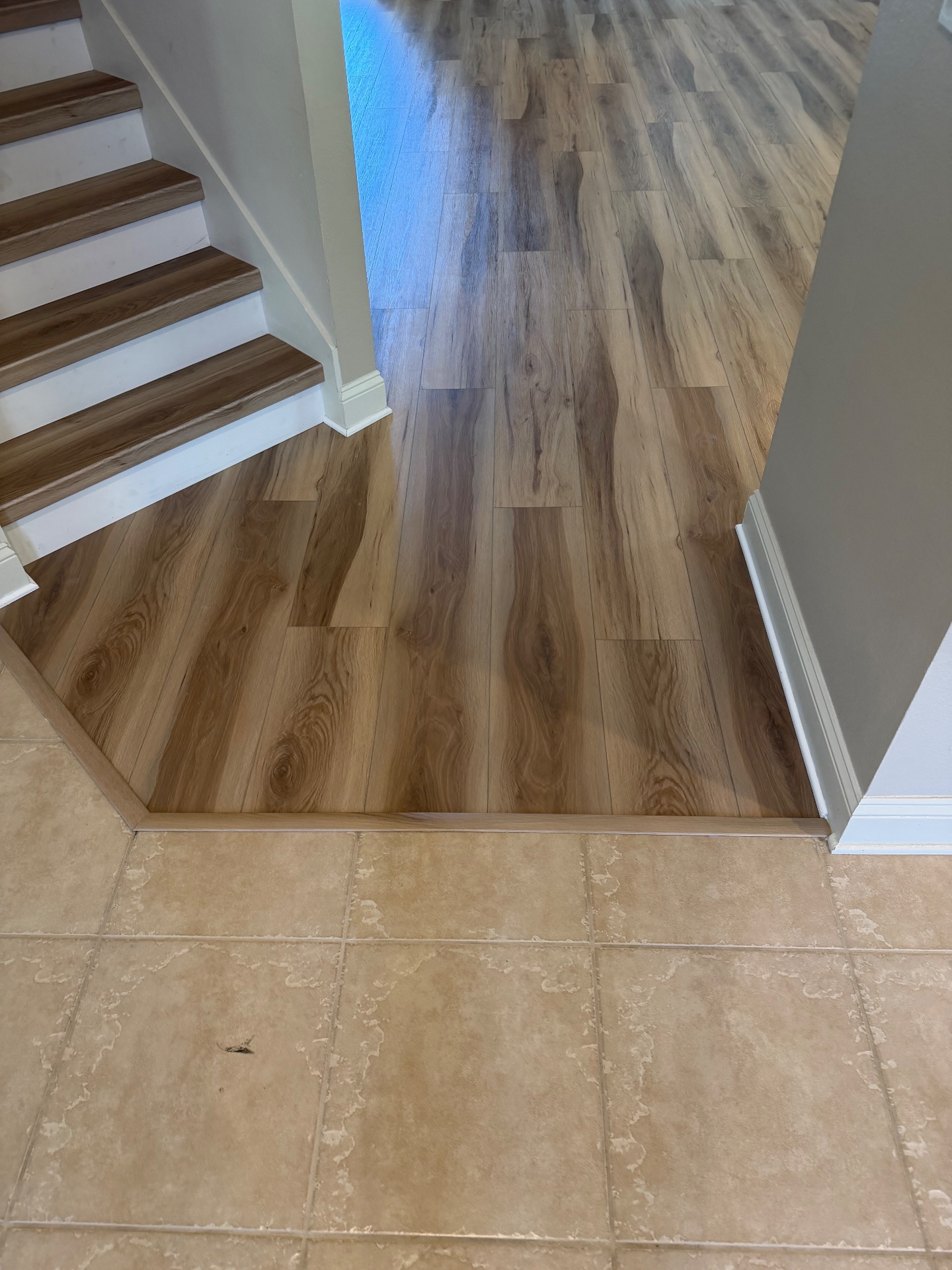 V&R Affordable Hardwood Flooring LLC, Floor Installation or Replacement in Palm Coast , FL - photo 5