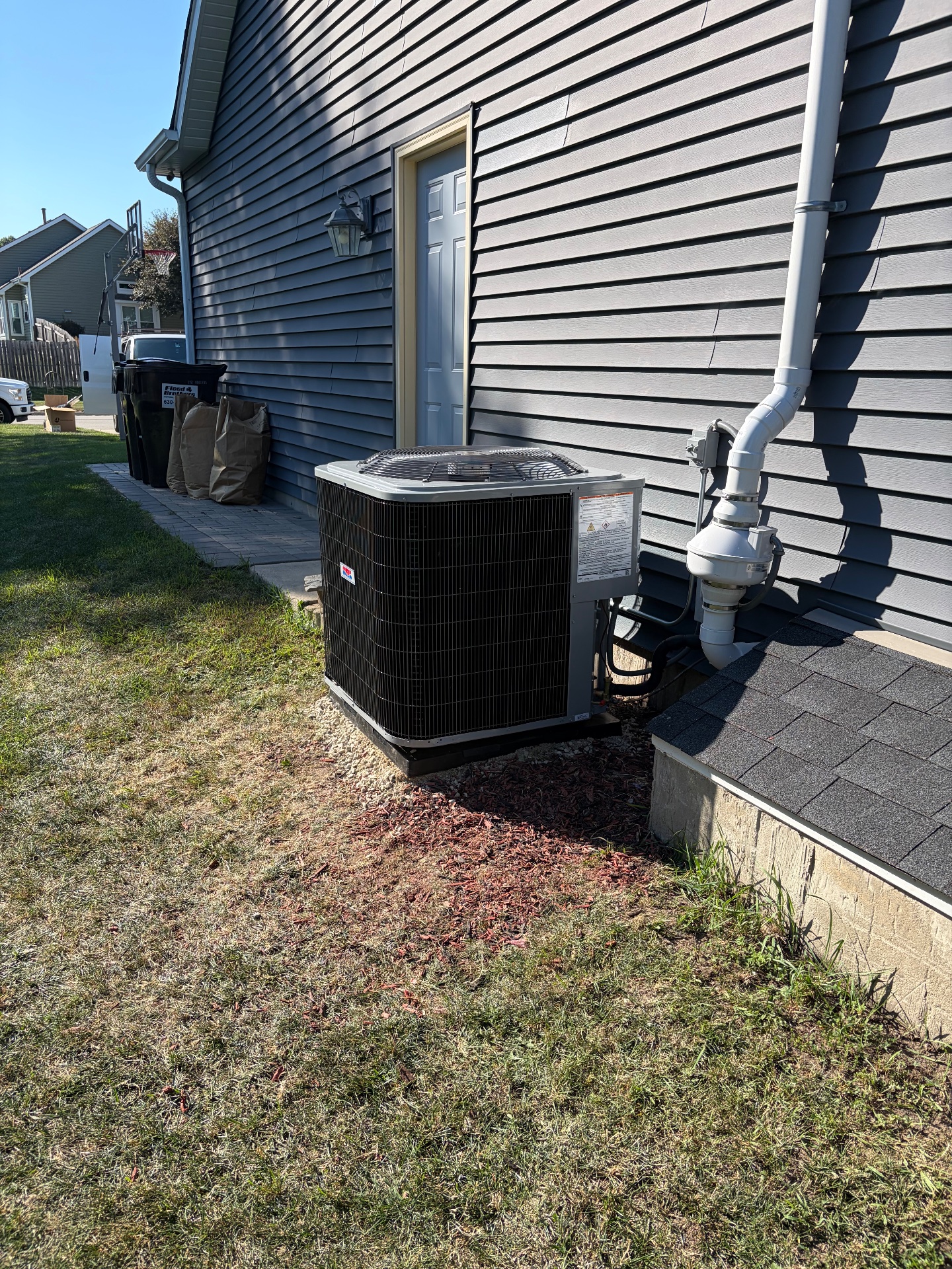 Comfort Pros Heating and Cooling, Central Air Conditioning Installation or Replacement in Lake Villa, IL - photo 4