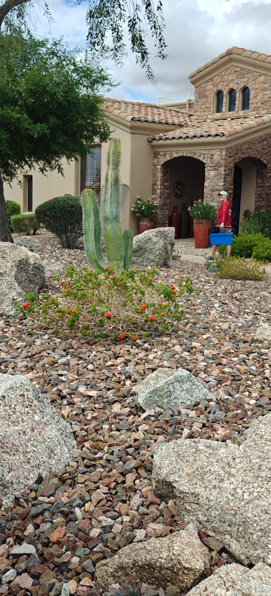 Radiant Window Cleaning and Home Services LLC, Window Cleaning in Gilbert, AZ - photo 2