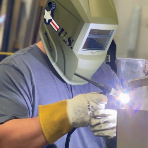 Metal Upon Metals LLC