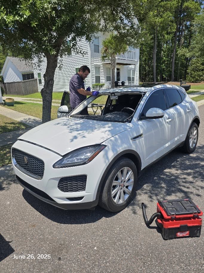 Mission Auto Glass LLC, Back Glass Replacement in Charleston, SC - photo 3