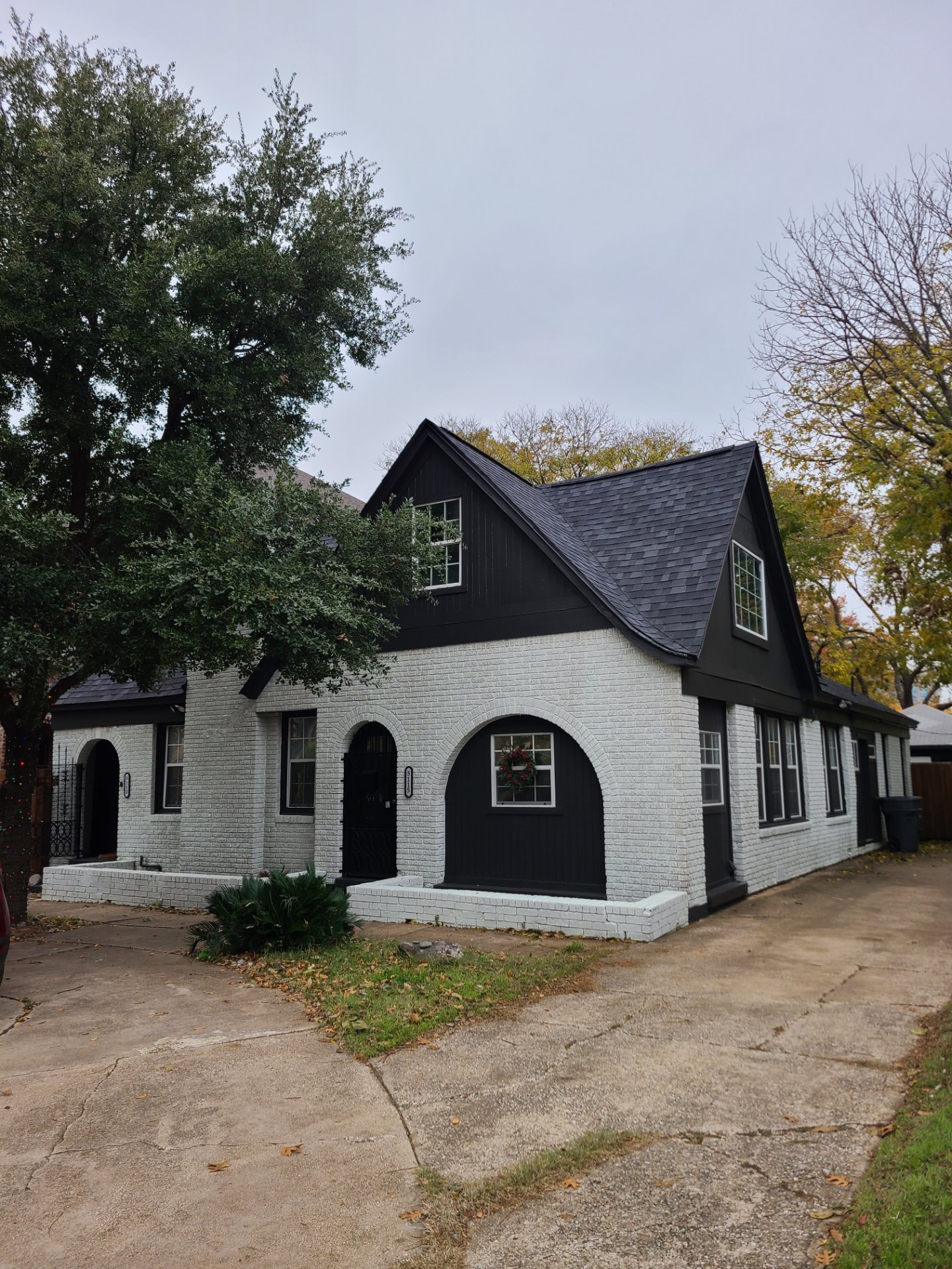 Christian Brothers Roofing, Custom Window Design in Addison, TX - photo 2