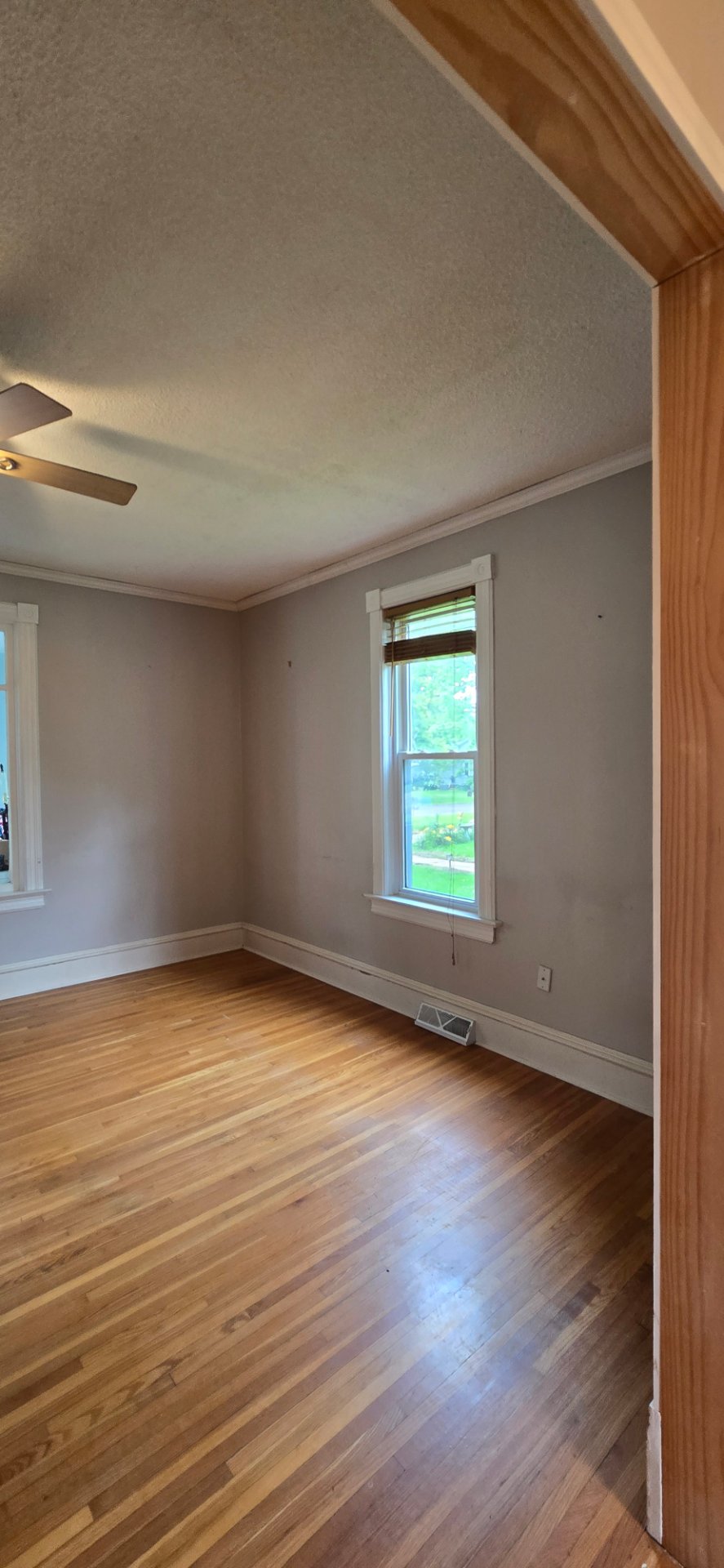 Engelking Coatings LLC., Cabinet Painting in Lonsdale - photo 4