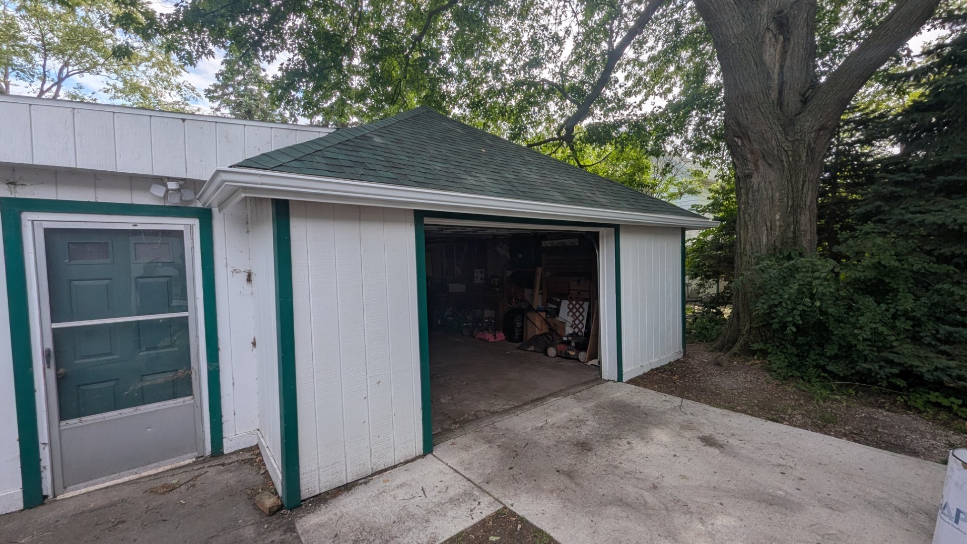 PRECISION ROOFING LLC, Gutter Cleaning in Toledo, OH - photo 7