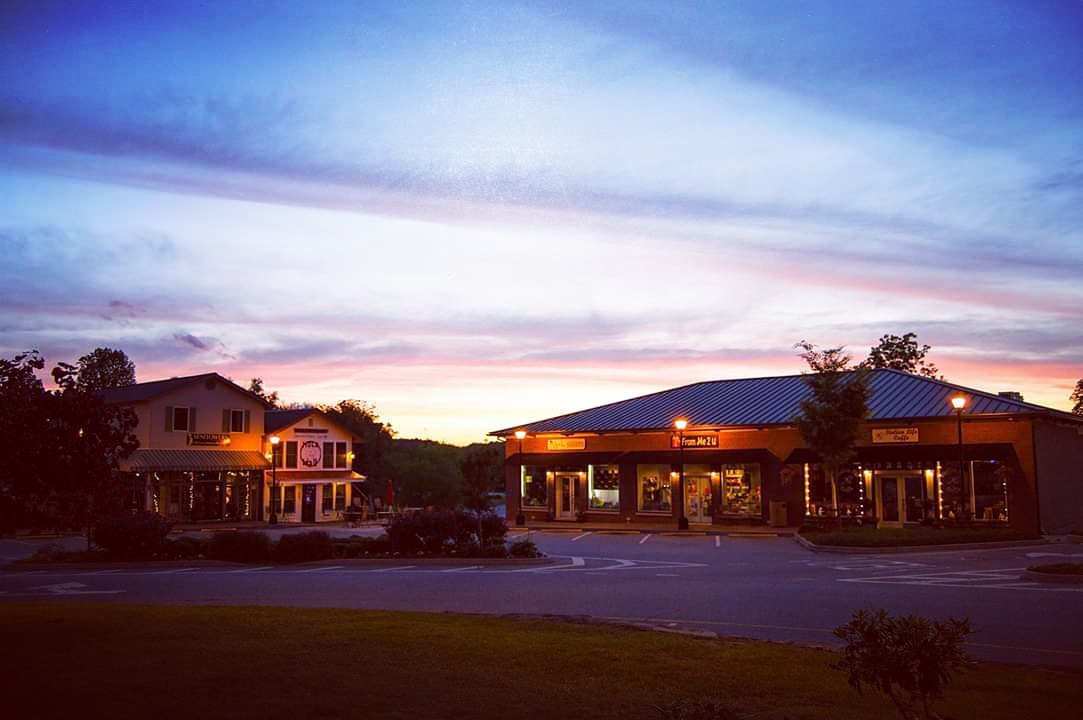 Michaelee's Italian Life Caffe, Napoletana in Blairsville, GA - photo 2