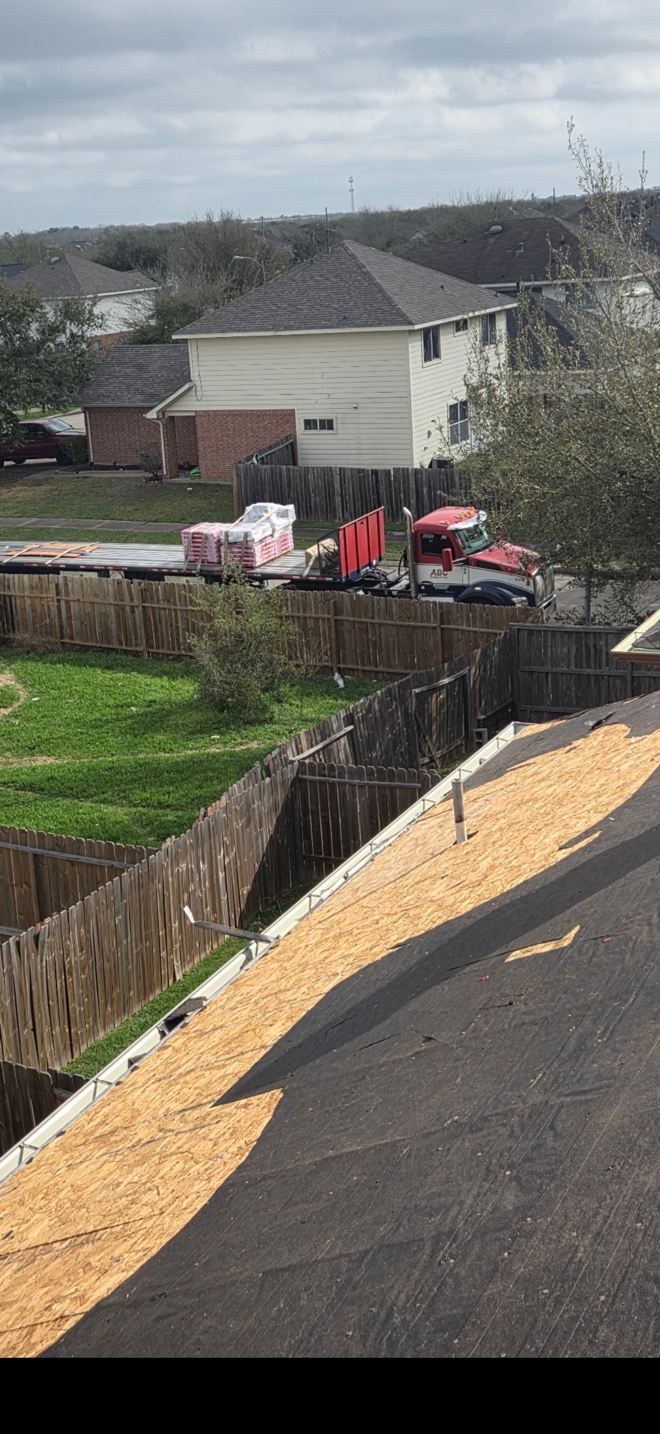 Pippin Construction LLC./Integrity Roofing Pros, Roof Installation or Replacement in Houston, TX - photo 3