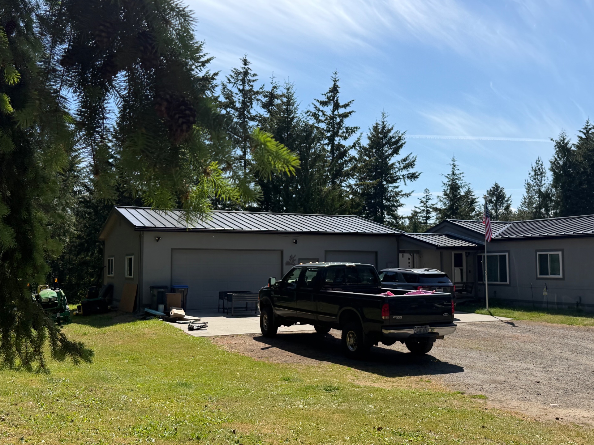 Washington Exteriors, Custom Window Design in Poulsbo, WA - photo 2