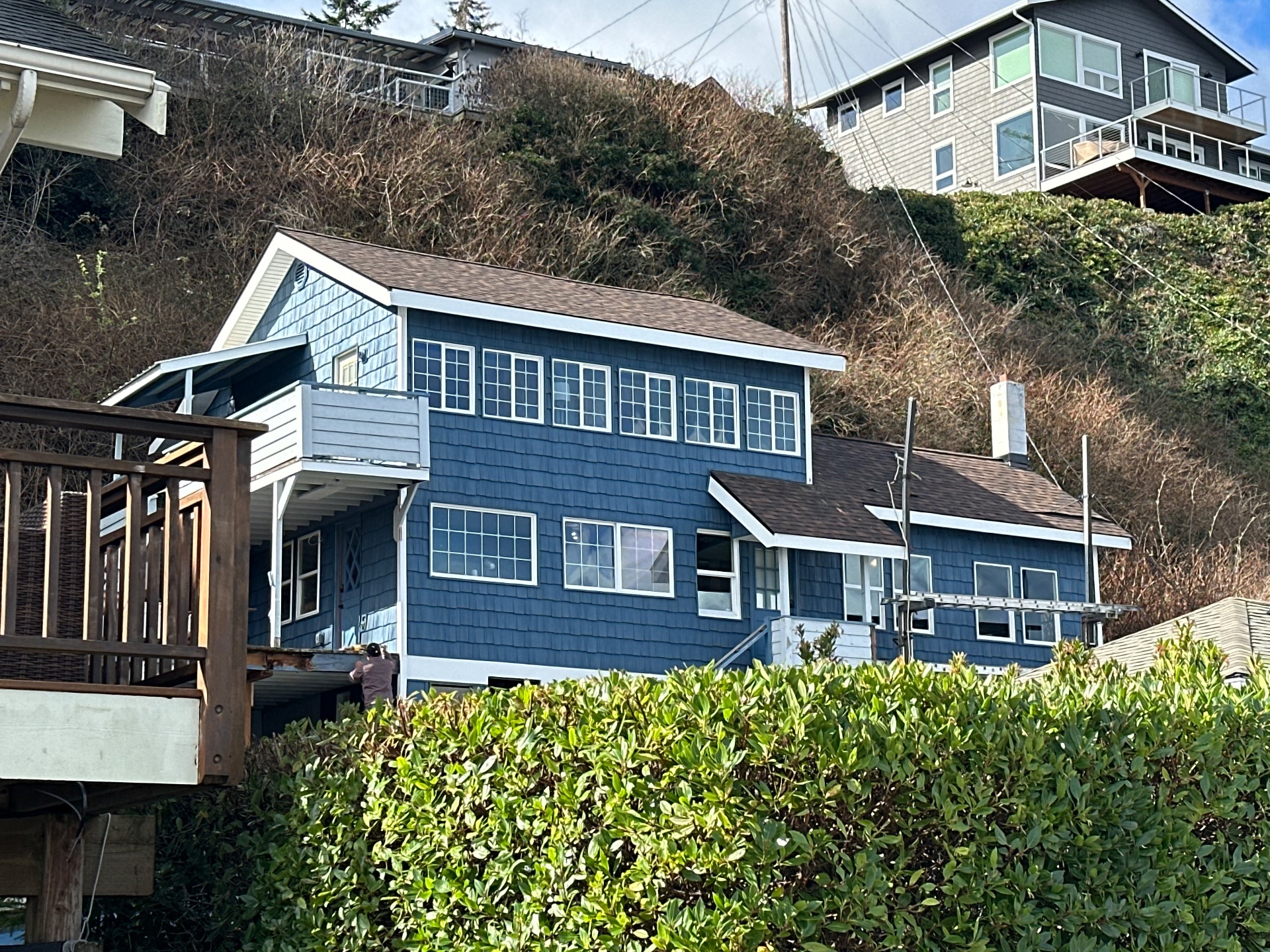 Washington Exteriors, Custom Window Design in Poulsbo, WA - photo 4