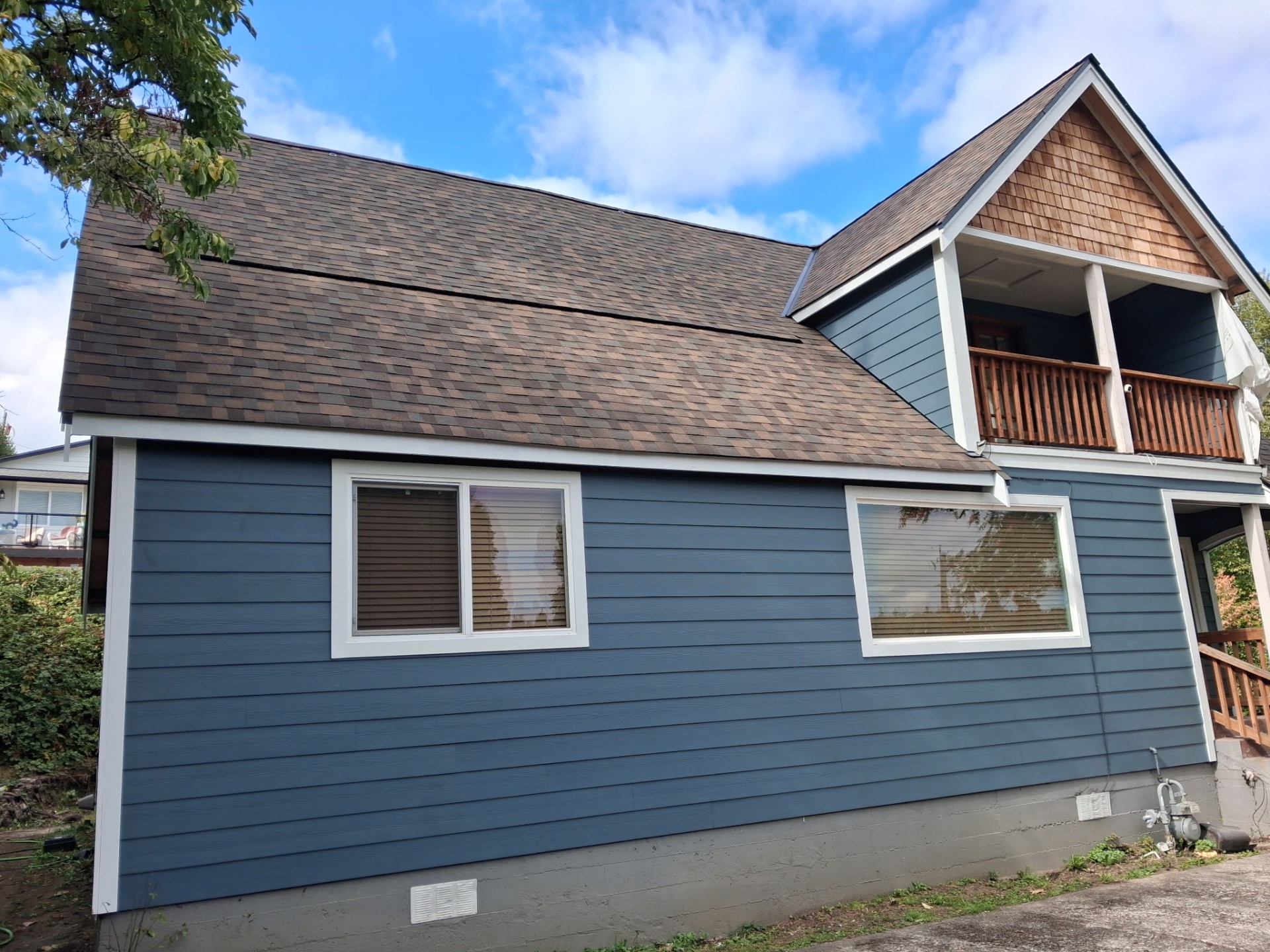 Washington Exteriors, Custom Window Design in Poulsbo, WA - photo 6
