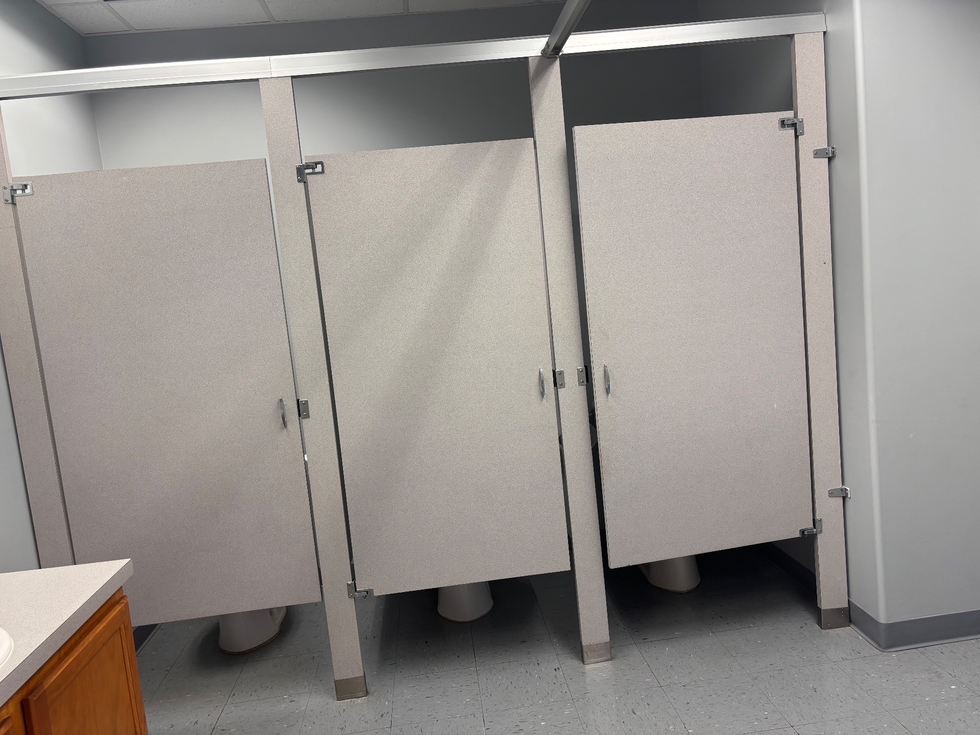 Clean Up Solutions Llc, Office Cleaning in Vero Beach, FL - photo 5