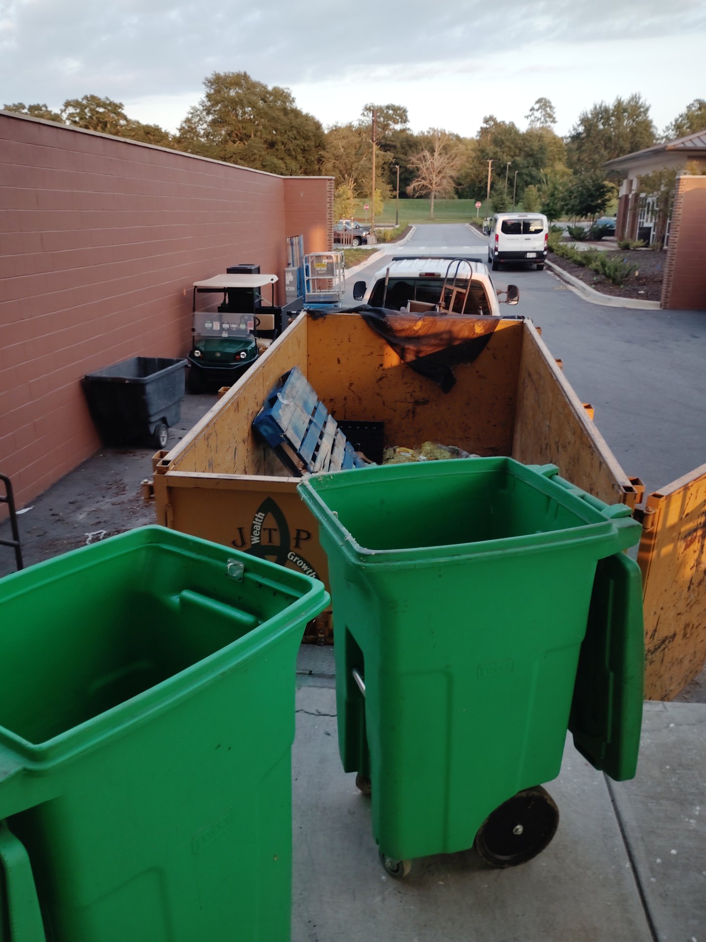 JTP Lawn Care and Junk Removal, Lawn Mowing and Trimming in Fountain Inn, SC - photo 3