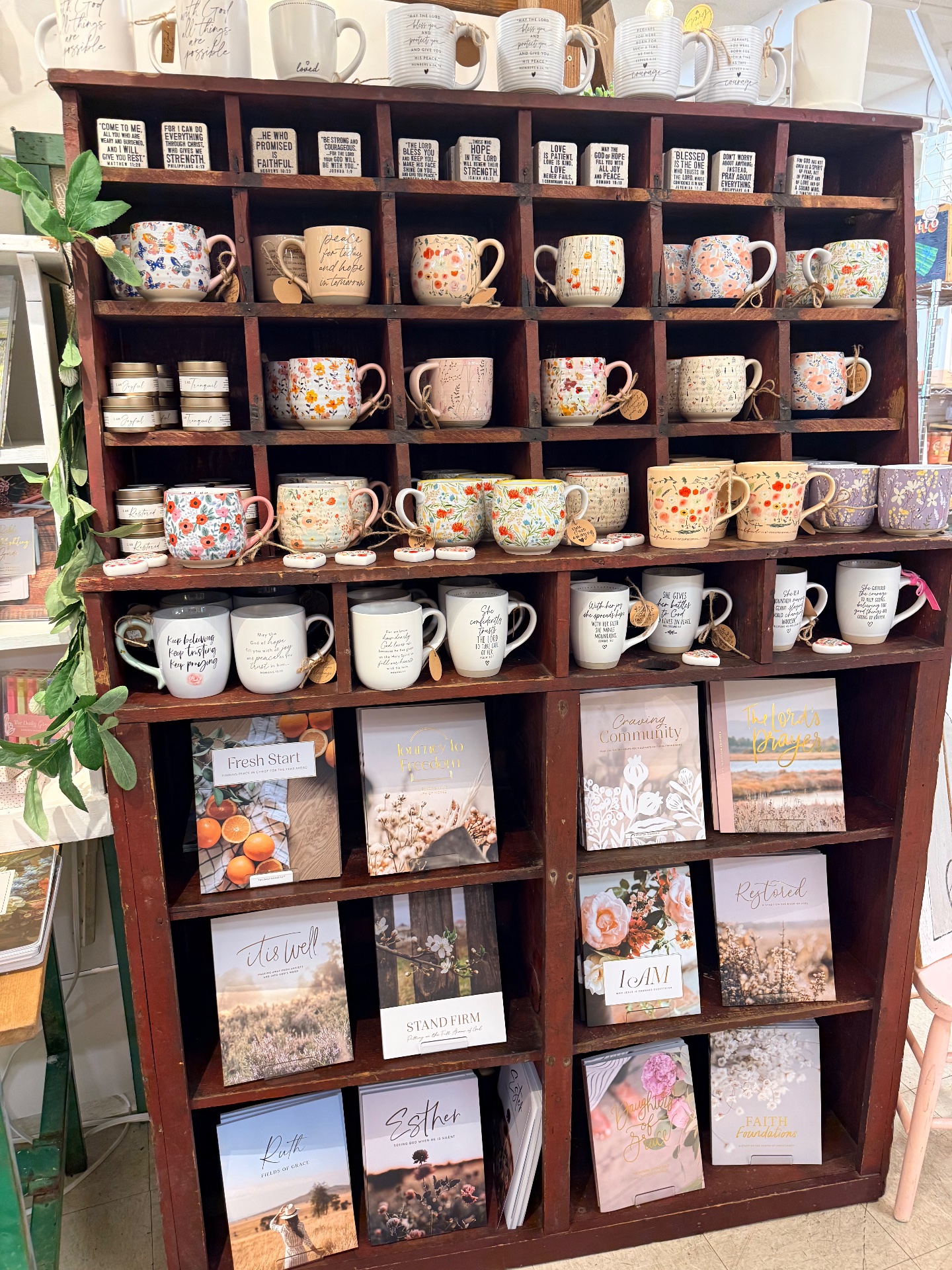 Midtown Home & Vintage Market, Antiques in Coeur d'Alene, ID - photo 4