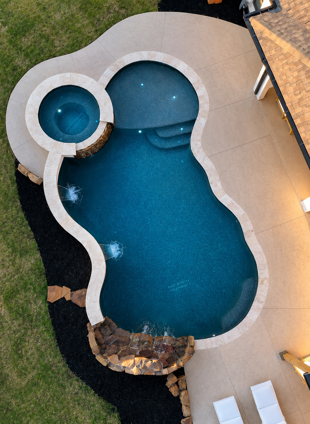 Thompson Custom Pools, In-Ground Swimming Pool Construction in Magnolia, TX - photo 1