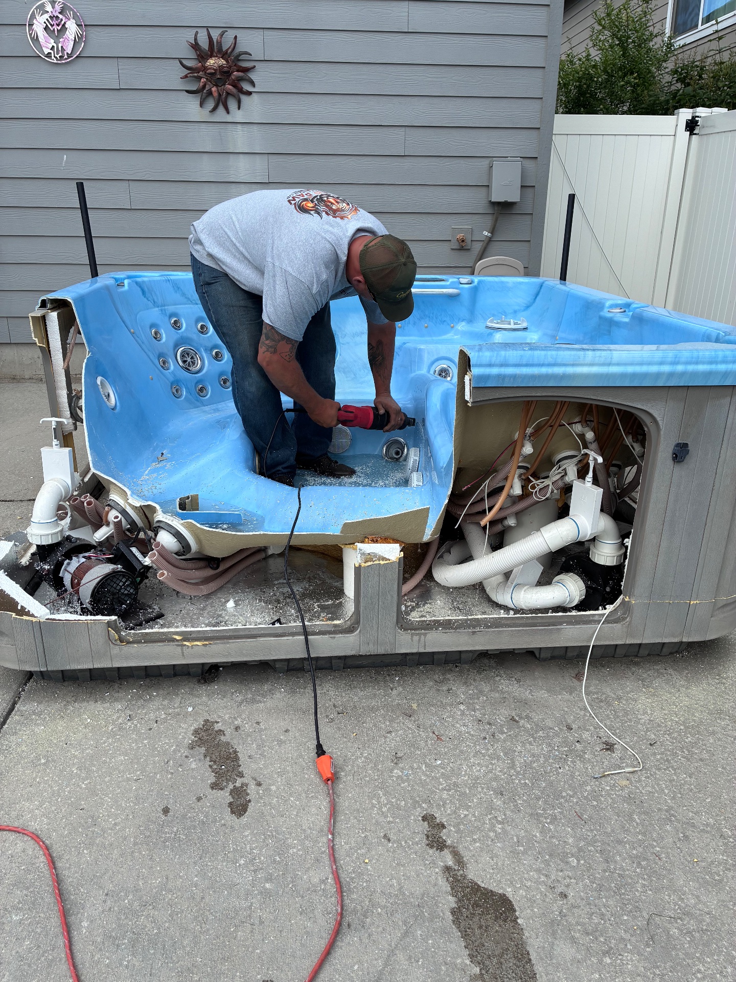 Tiger Paw Property Clean-Up, Appliance Recycling in Tekoa, WA - photo 1