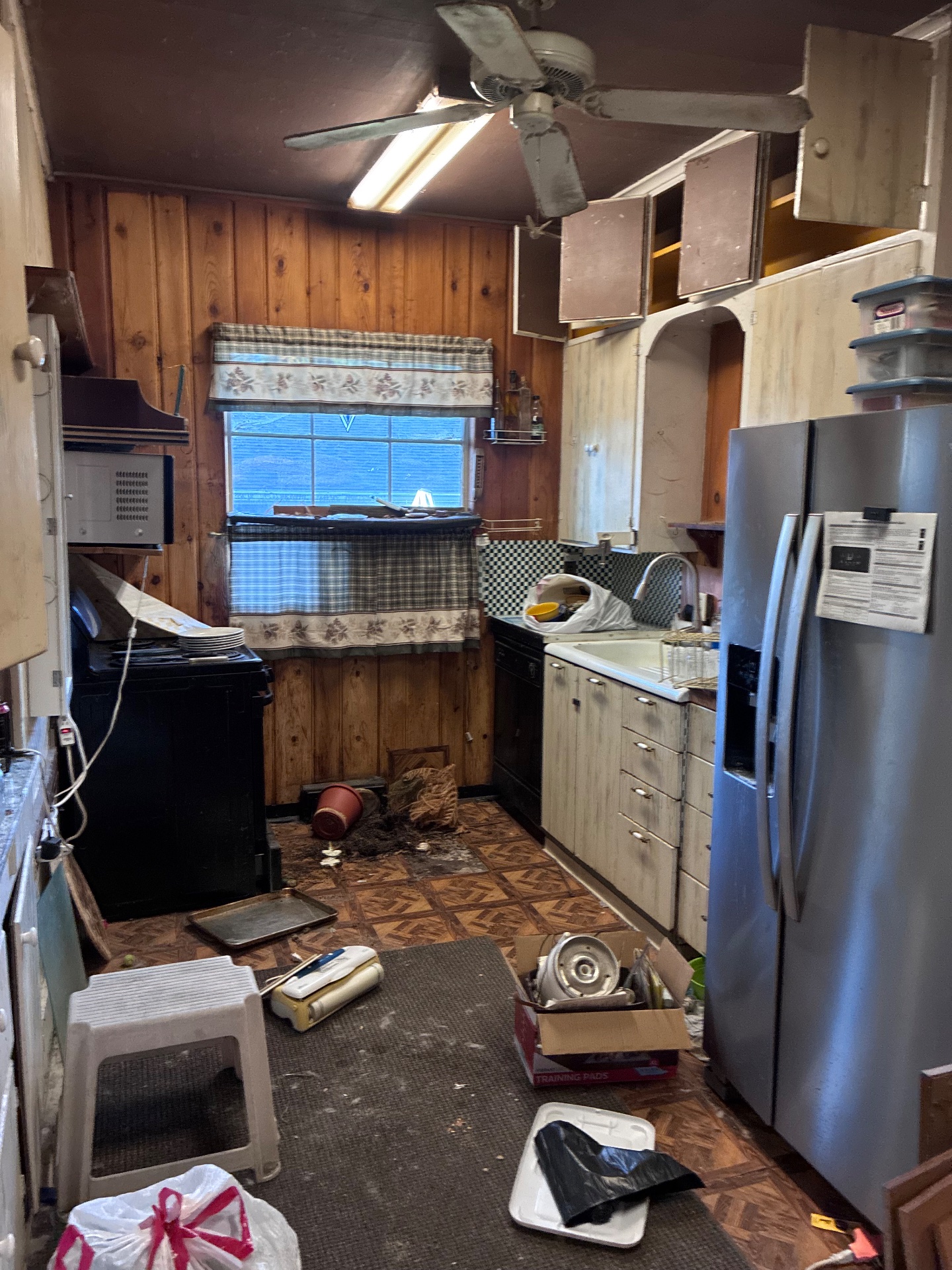 Tiger Paw Property Clean-Up, Appliance Recycling in Tekoa, WA - photo 6