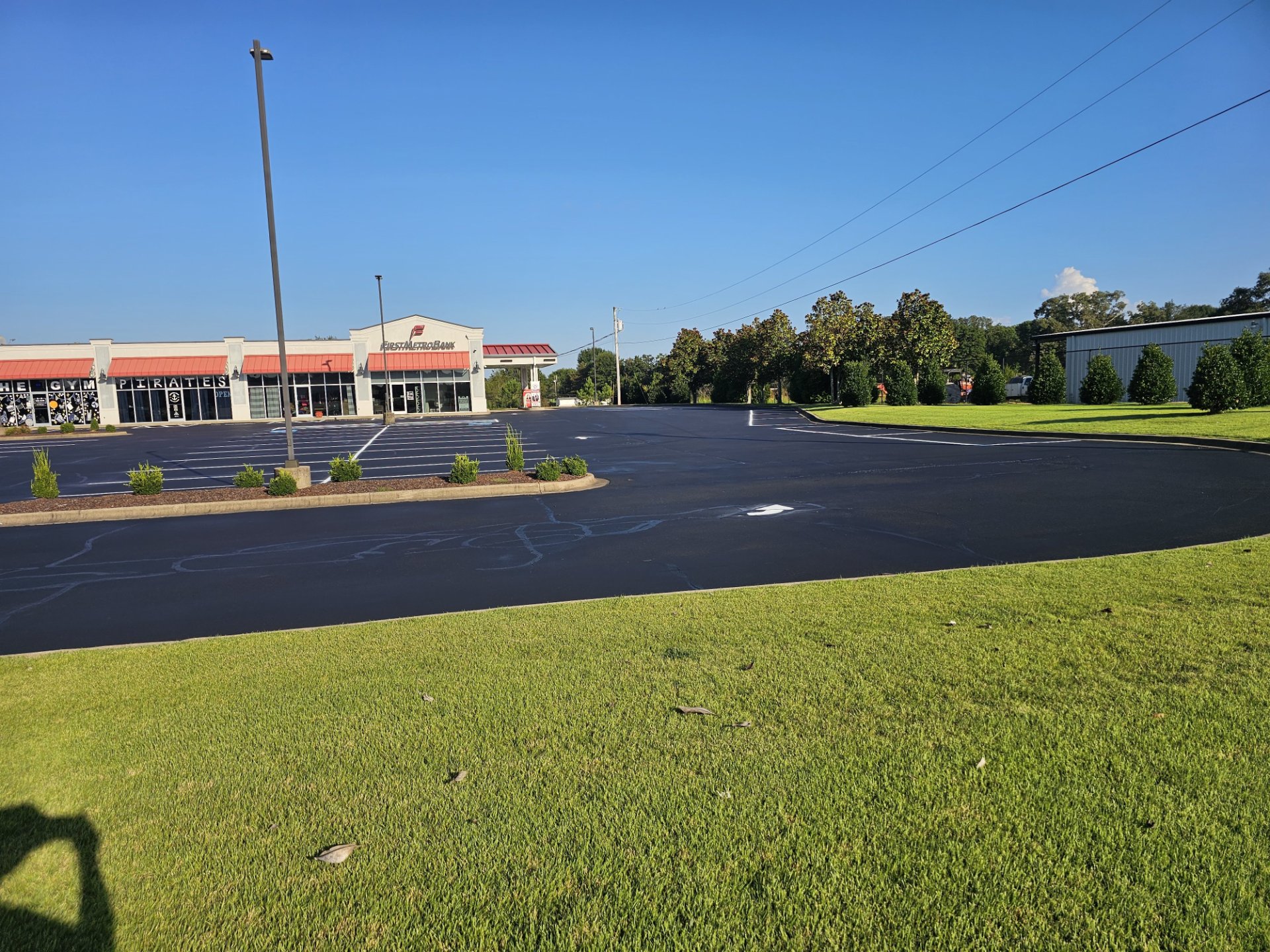 Roath Sealcoating, Asphalt Repair and Maintenance in Lawrenceburg , TN - photo 8