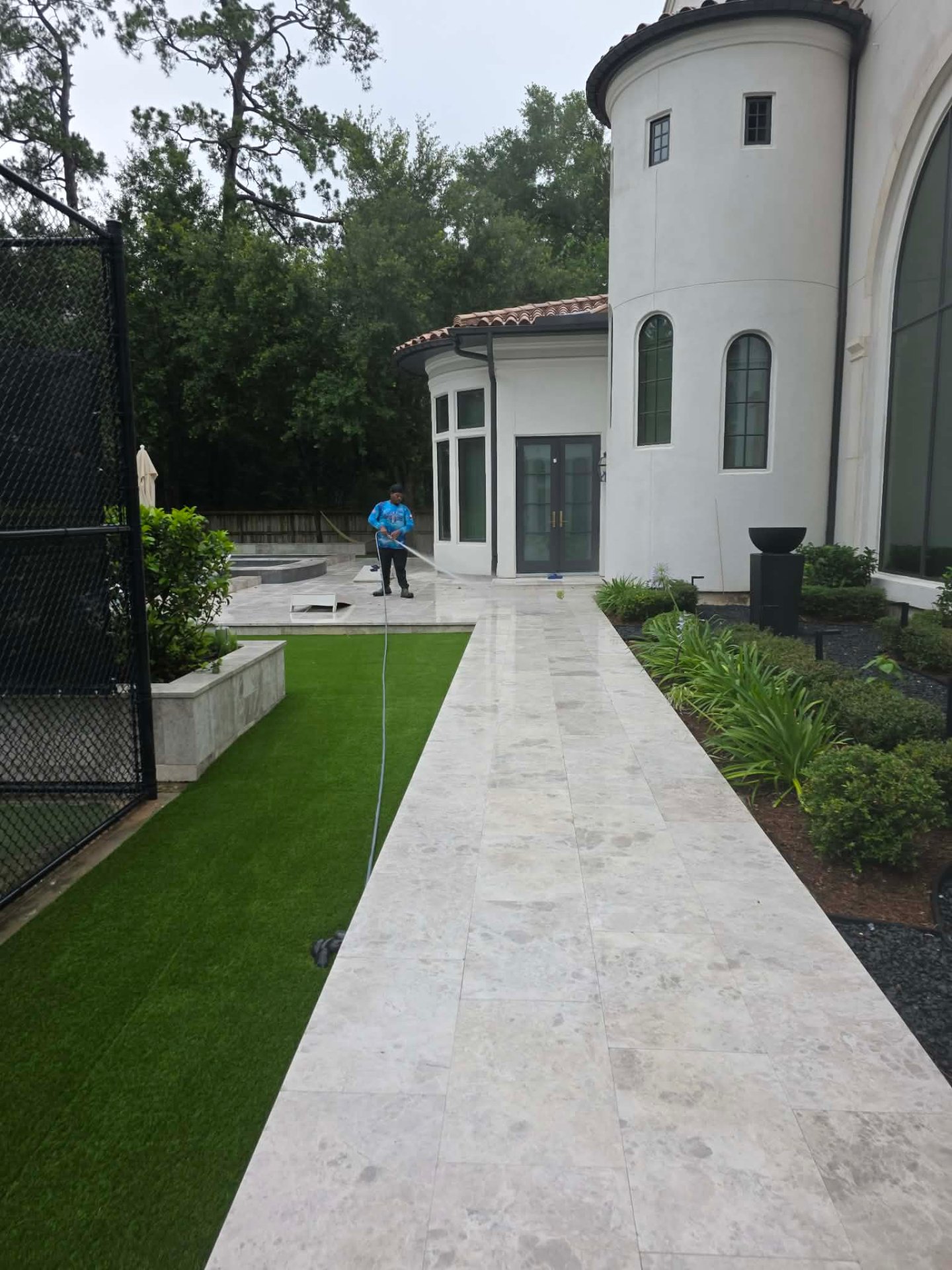 Shall Prosper Industries, Pressure Washing in Willis, TX - photo 3