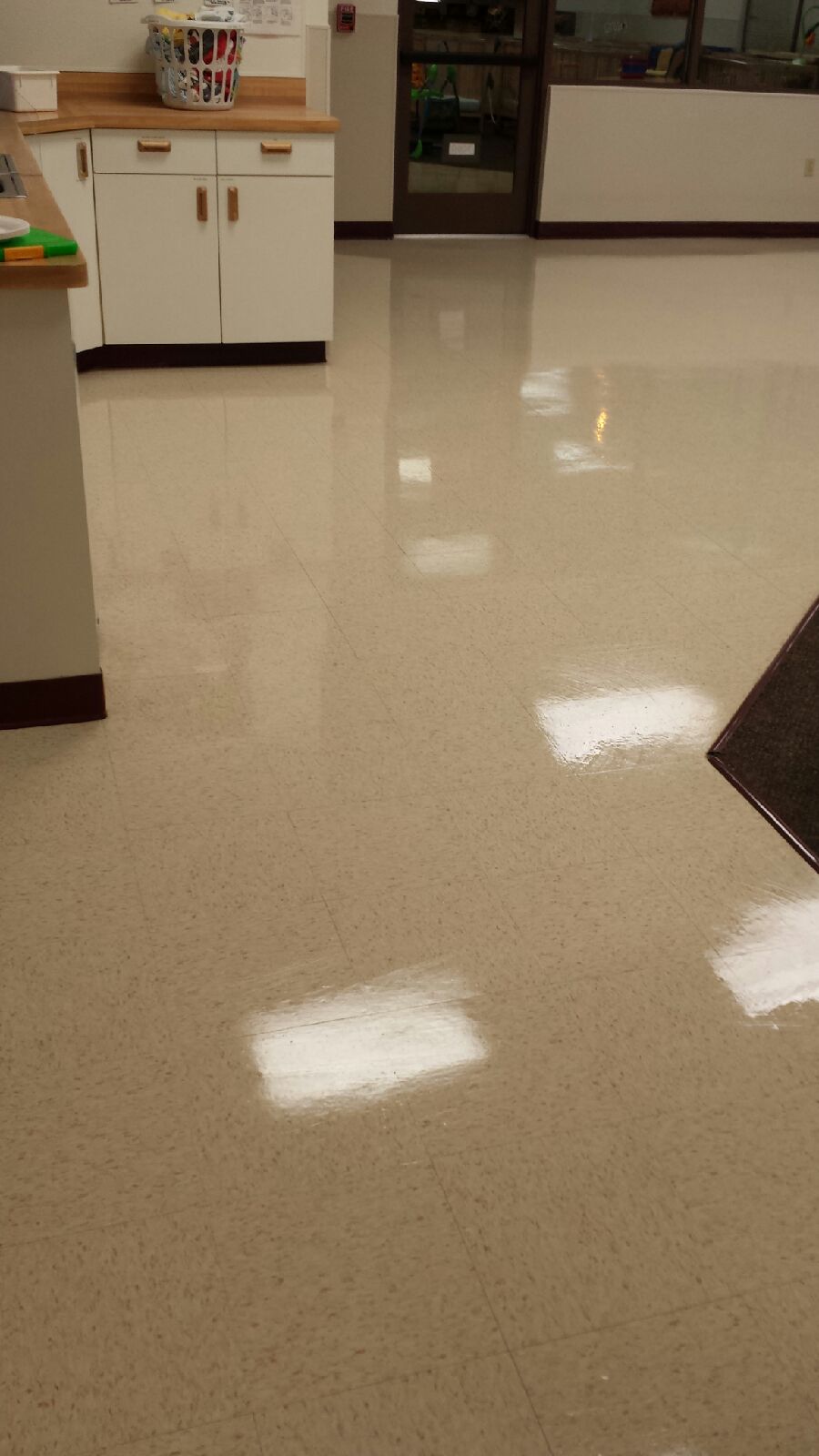 Marcos Crystal Clear Maintenance services inc, Carpet Cleaning in Peoria, AZ - photo 5
